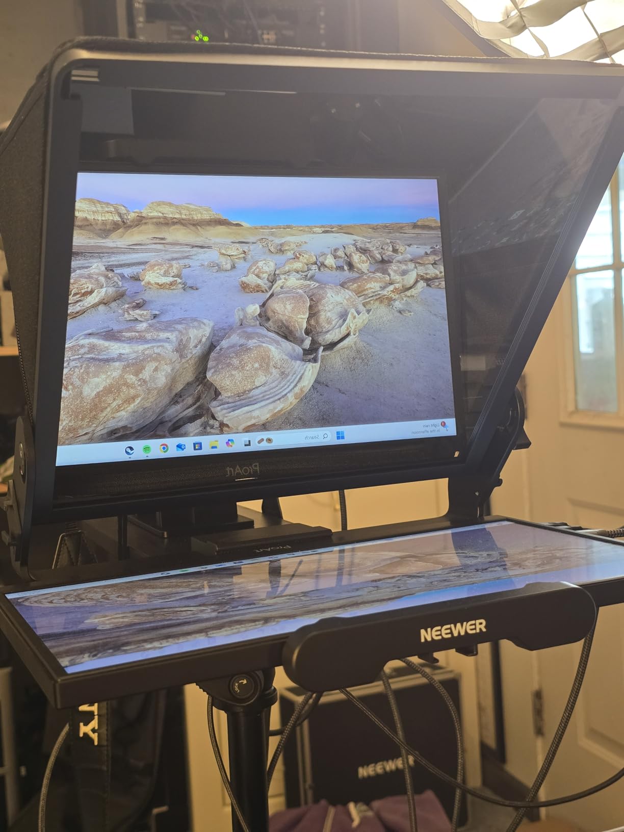 NEEWER X11 2 in 1 Teleprompter 11