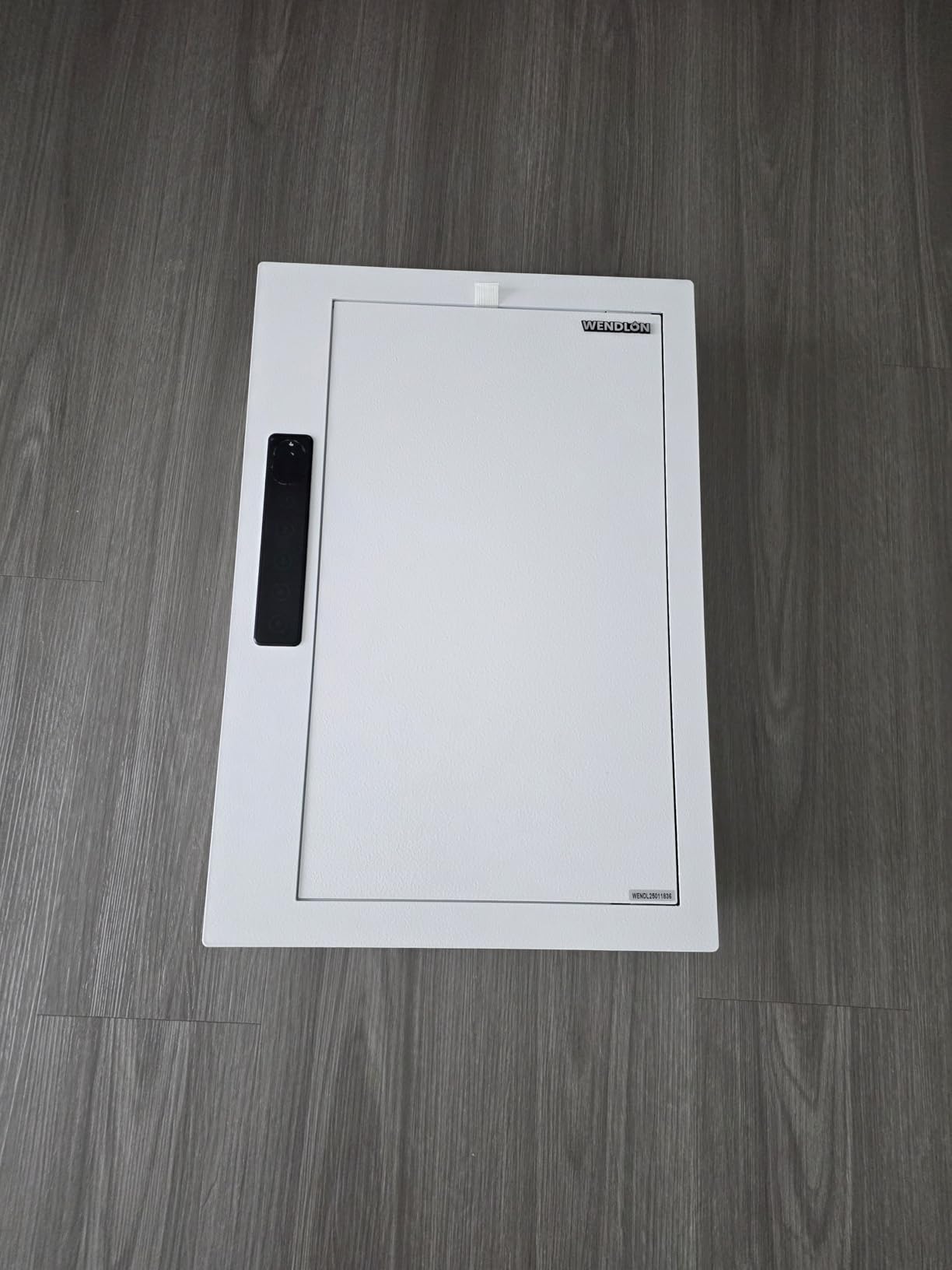 Electronic Wall Safe Between 16