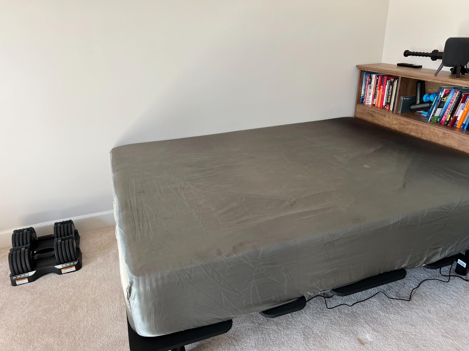 Queen Size Adjustable Bed Frame with Wireless Remote, Zero Gravity & Head & Foot Incline, Heavy-Duty Steel Frame, Whisper-Quiet Motor, Easy Installation (79