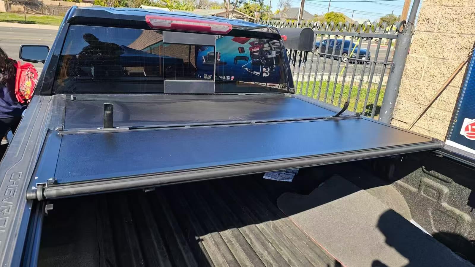 SKEXI Low Profile Truck Bed Tonneau Cover for Toyota Tundra 5.5ft Bed (66.7
