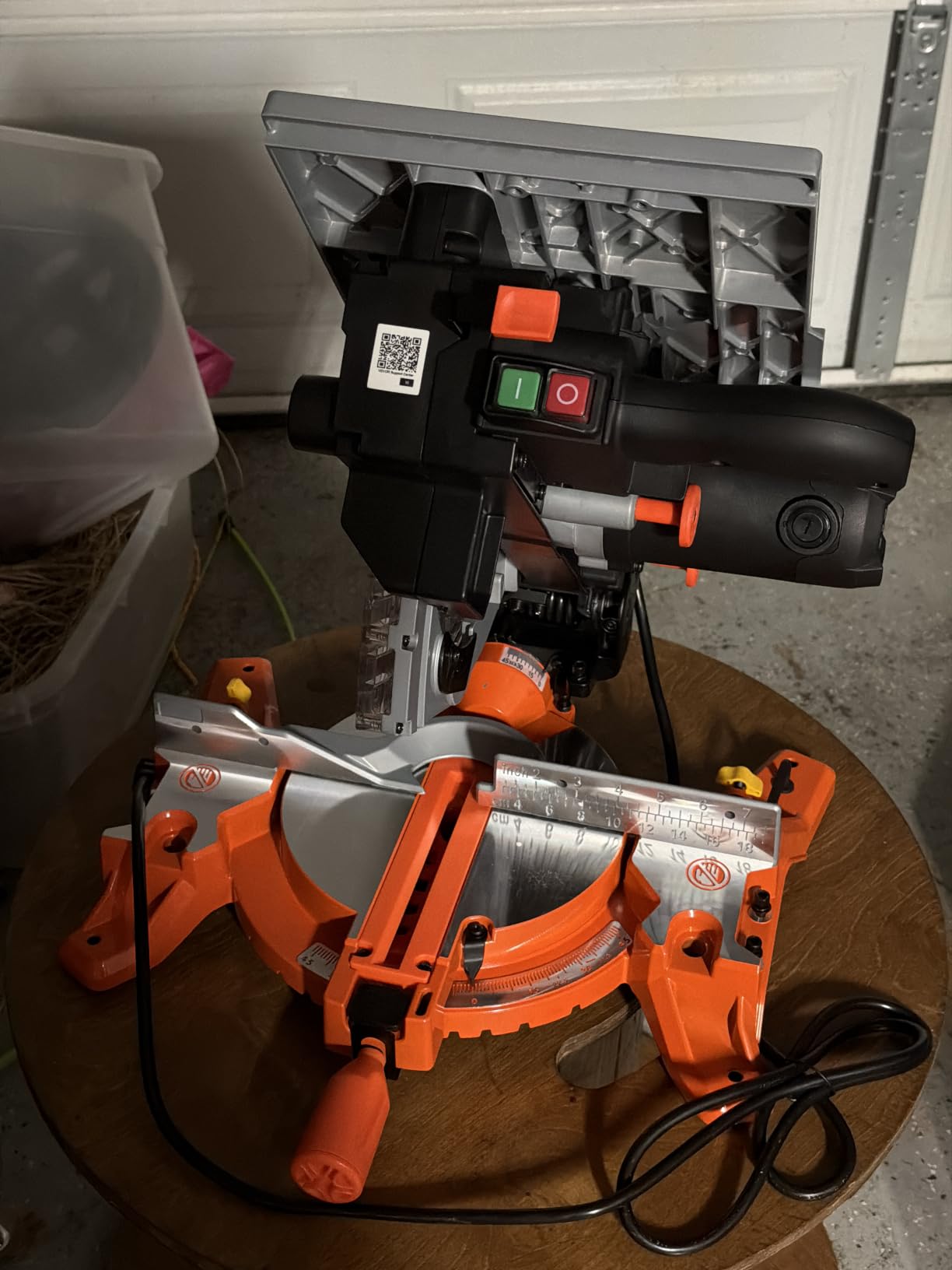 VEVOR Sliding Compound Miter Saw, 7-1/4 inch Blade, DC 18.5V Cordless Miter Saw, with LED Precision Alignment, Adjustable Angles, Battery and Charger Included, for Cutting Wood, Metals, Laminates customer photo 1