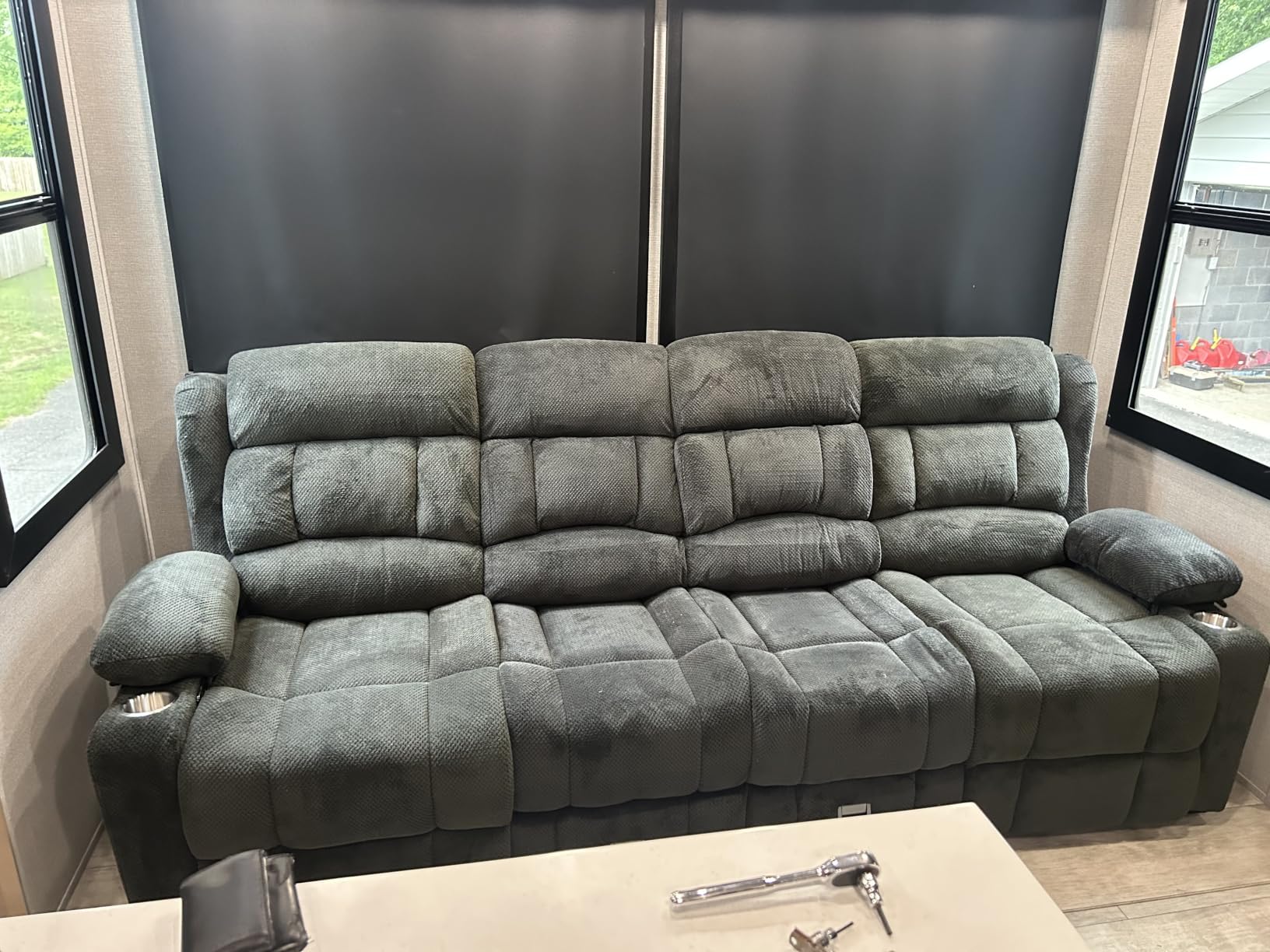 Dresegmt Recliner Sectional Sofa, 5 Seat L-Shaped Manual Reclining Sofa customer photo 1