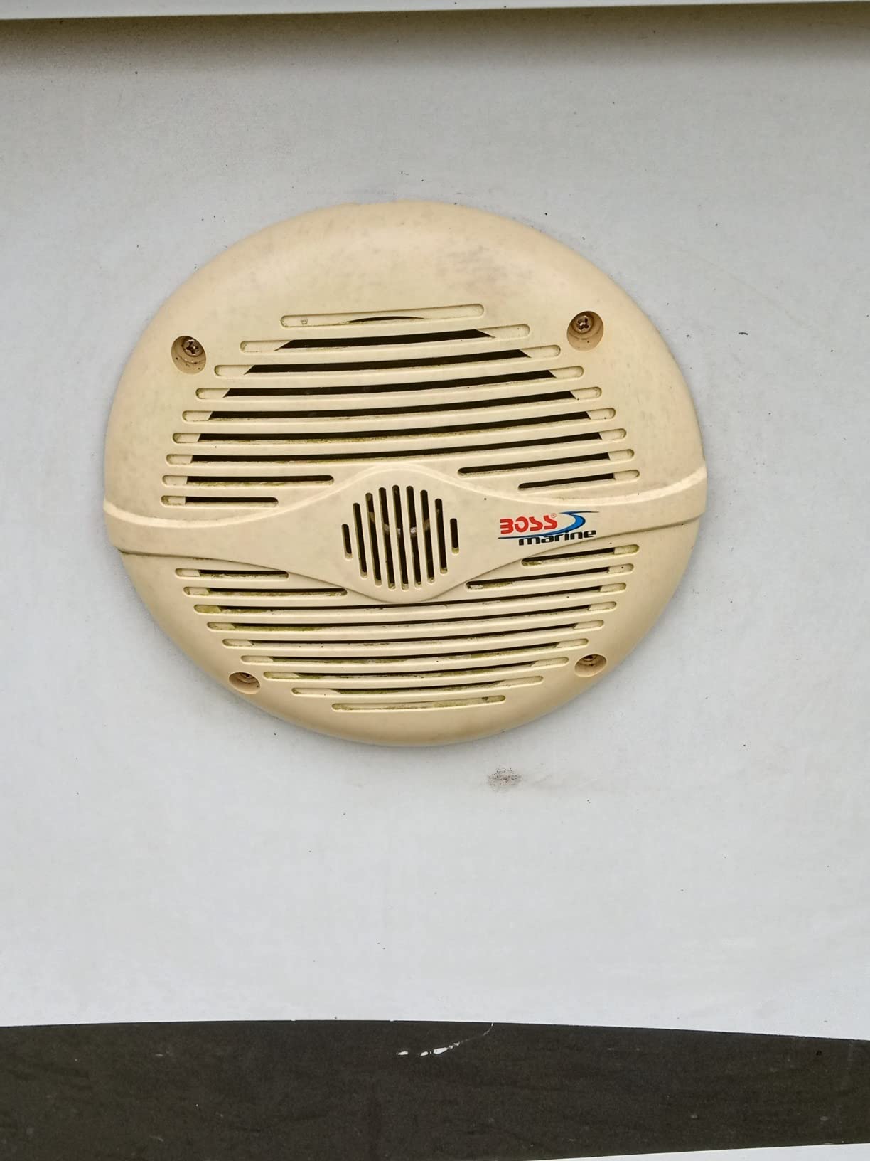 BOSS Audio Systems MR60W 6.5 Inch Marine Speakers (Pair), Full Range, 2 Way customer photo 2