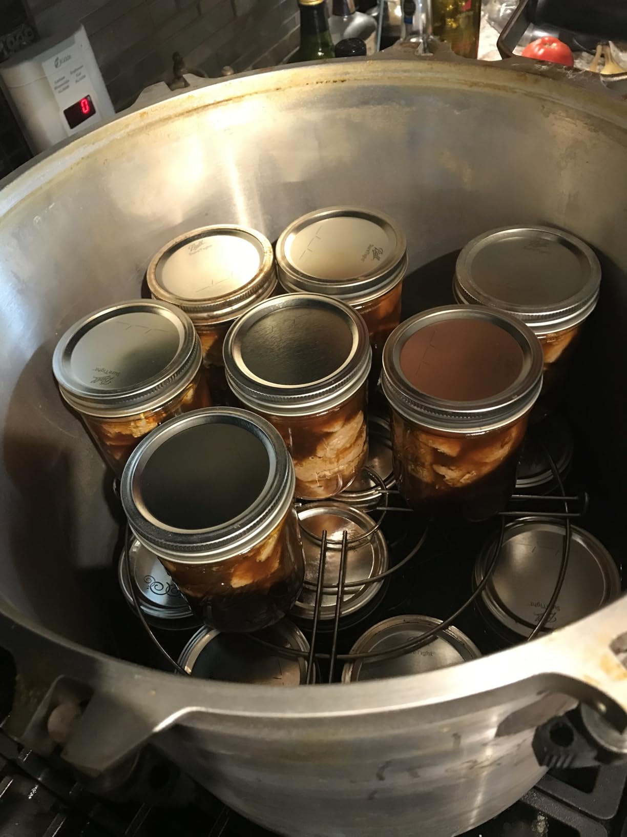 All American 1930: 25qt Pressure Cooker/Canner (The 925) - Exclusive Metal-to-Metal Sealing System - Easy to Open & Close - Suitable for Gas, Electric, or Flat Top Stoves - Made in the USA customer photo 2