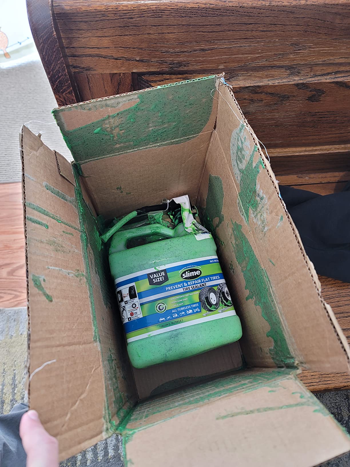 Slime 10011 Flat Tire Puncture Repair Sealant, Emergency Repair for Highway Vehicles, Suitable for Cars/Trailers, Non-Toxic, eco-Friendly, 16 oz Bottle customer photo 1