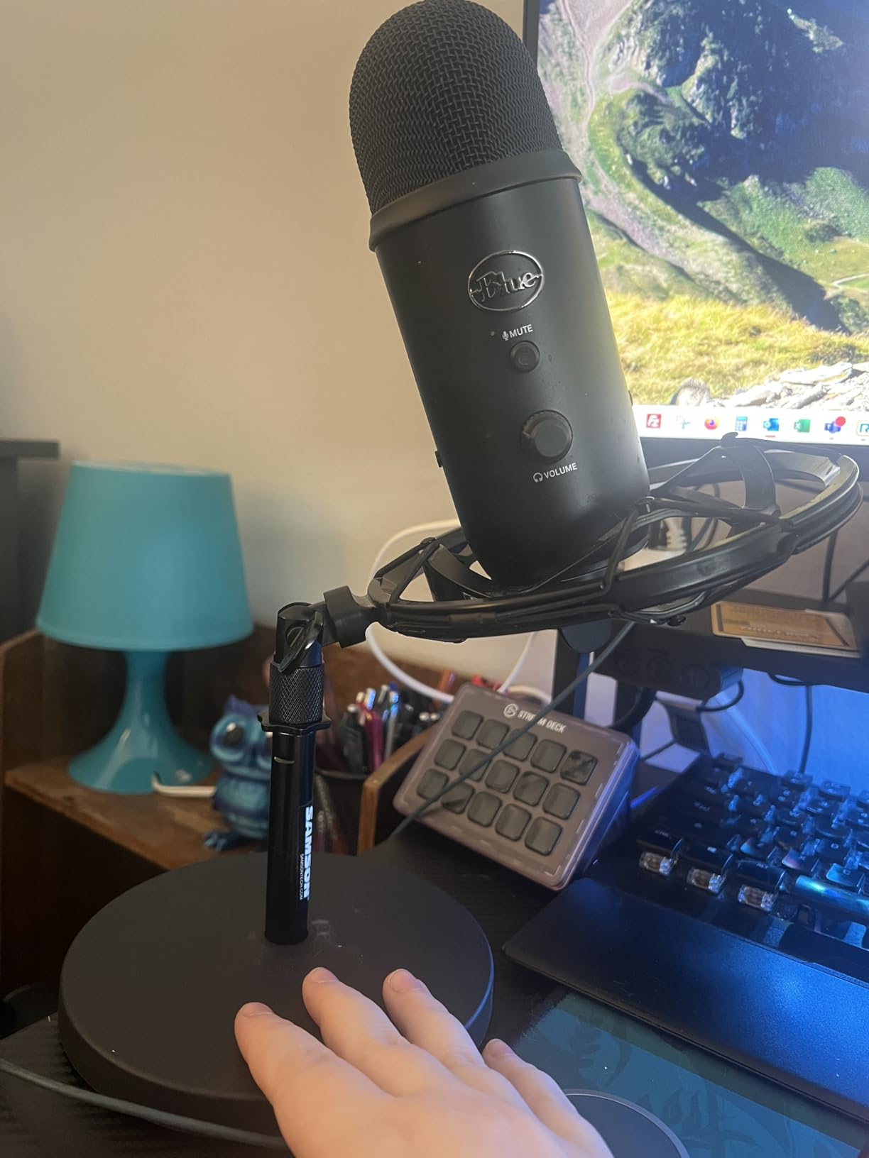 Samson MD5 Desktop Microphone Stand customer photo 1