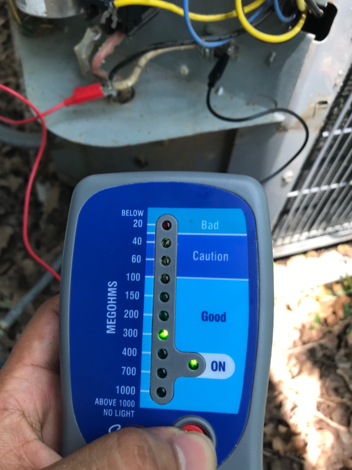 Supco M500 Electronic Megohmmeter, 0 to 1000 Megohms customer photo 1
