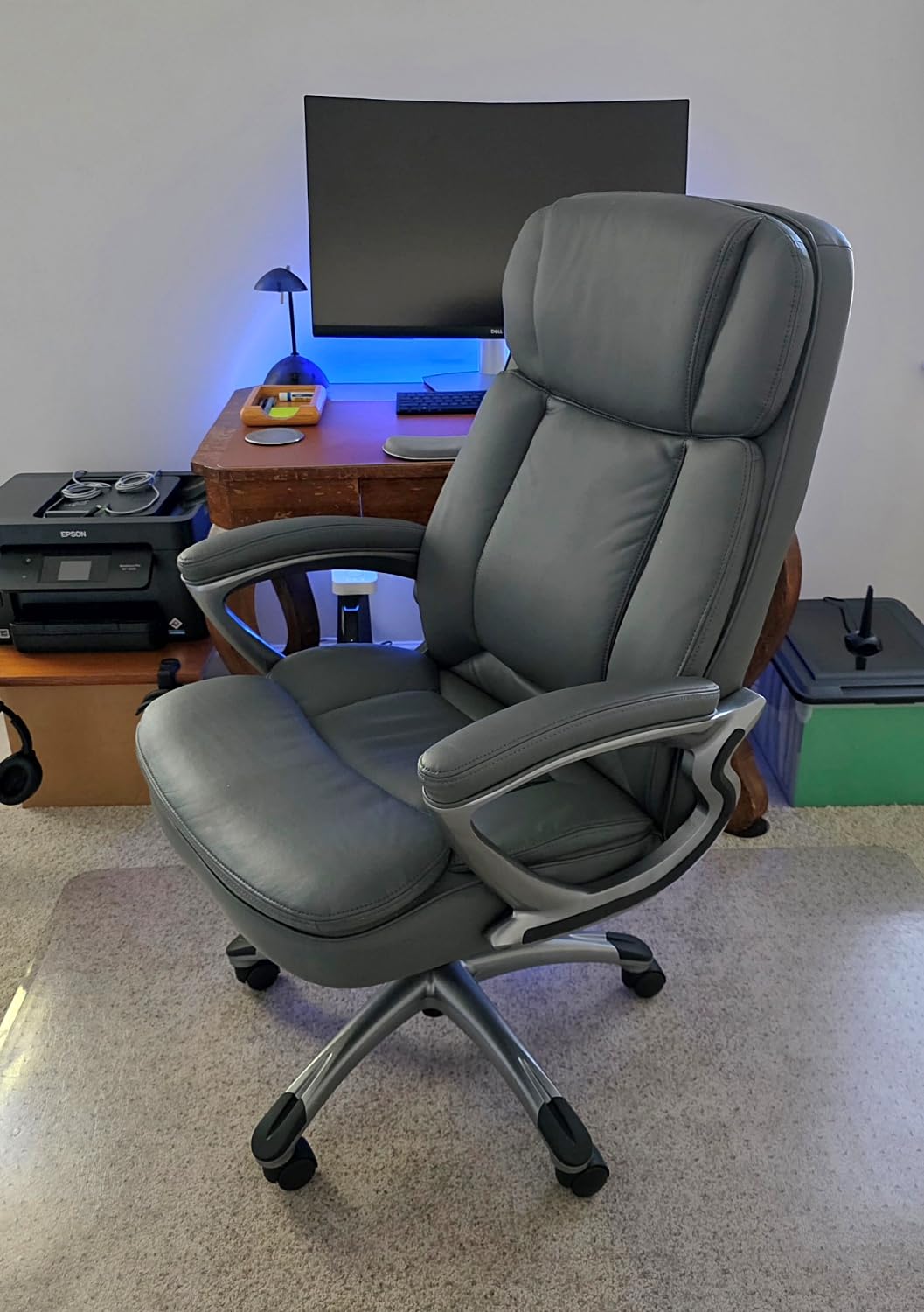 Serta Ergonomic Big and Tall Executive Office Chair Lumbar Support, Leather customer photo 2