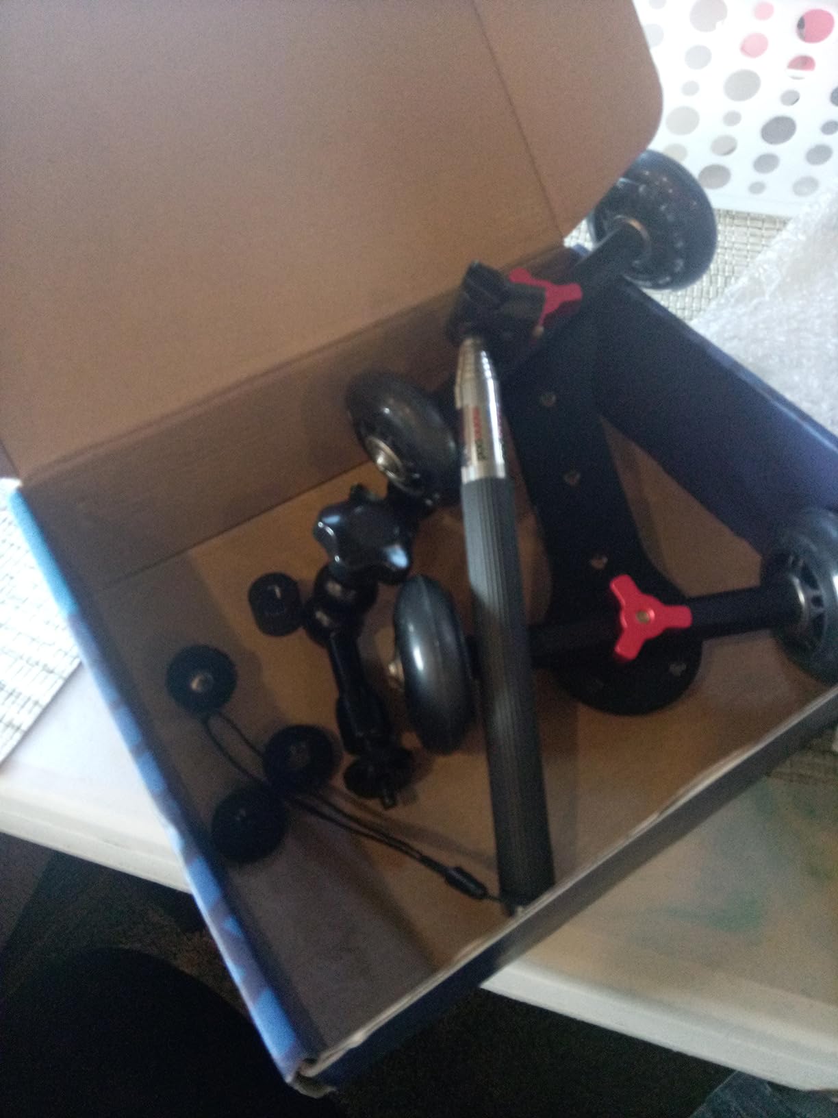 Vidpro SK-22 Professional Skater Dolly - Rolling Slider for DLSR Cameras & Camcorders Ideal for Low-Level Shooting & Panning 25 Lbs Capacity Smooth Rubber Wheels 7 Mounting Points & Extendable Handle customer photo 2