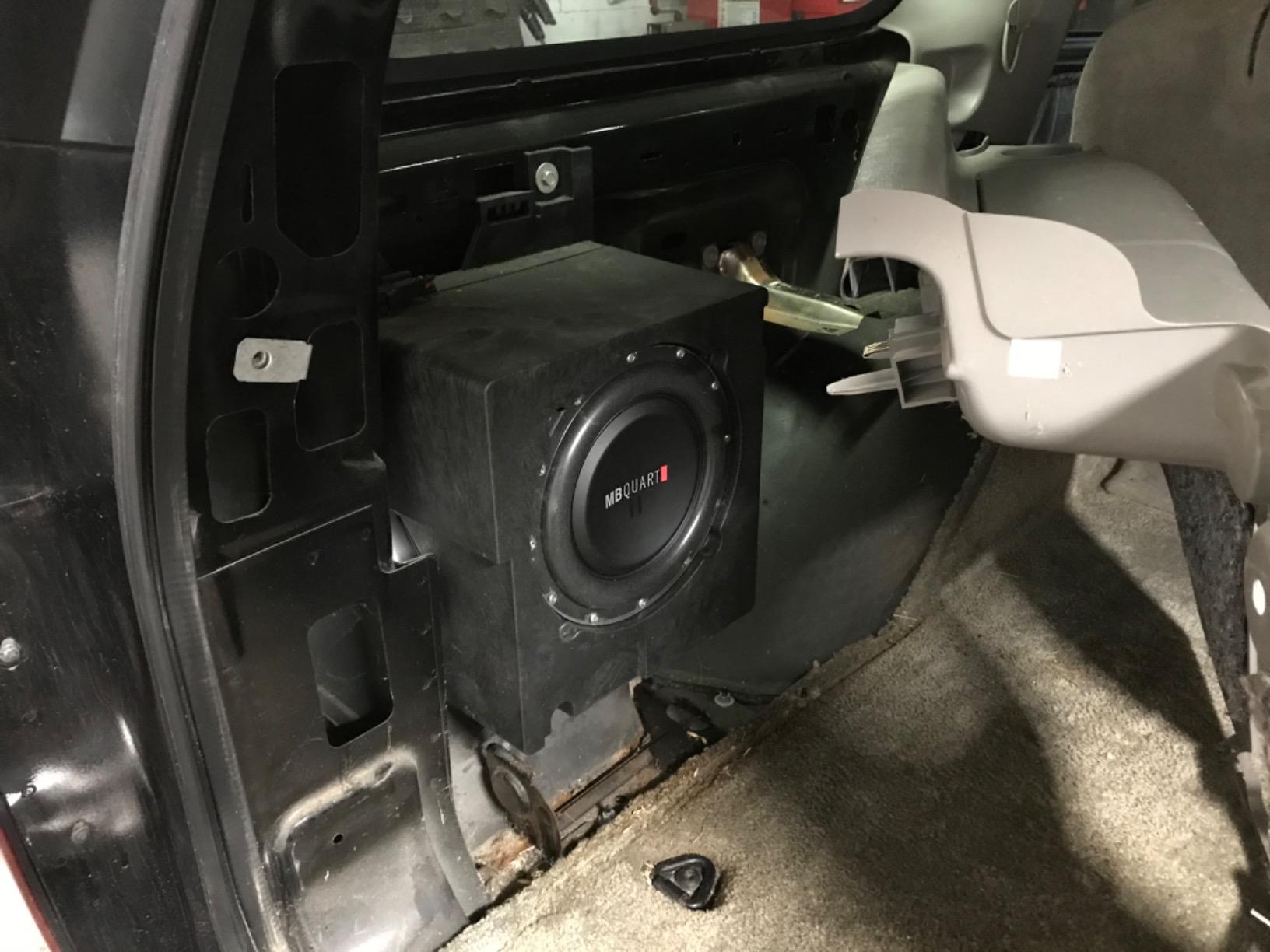 MB Quart Discus 12 Inch 600W Shallow Mount 4 Ohm DVC Car Subwoofer customer photo 1