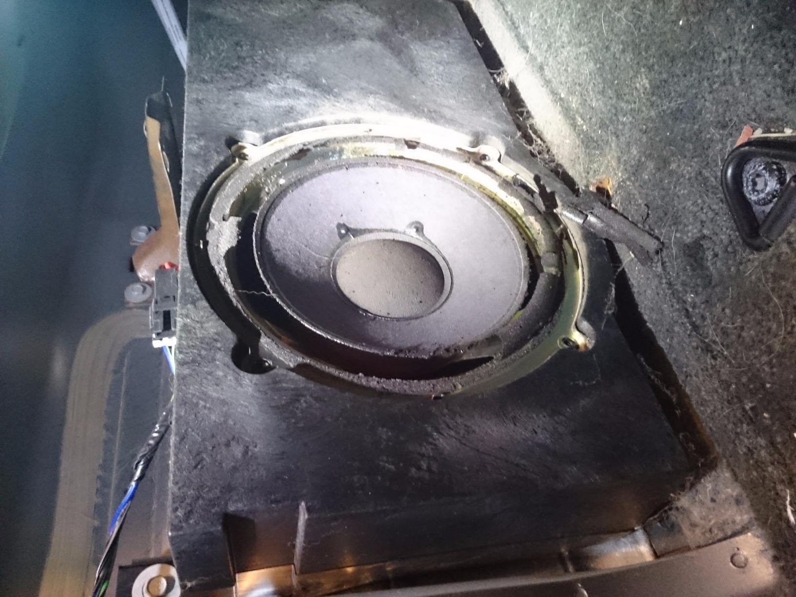 MB Quart Discus 12 Inch 600W Shallow Mount 4 Ohm DVC Car Subwoofer customer photo 2