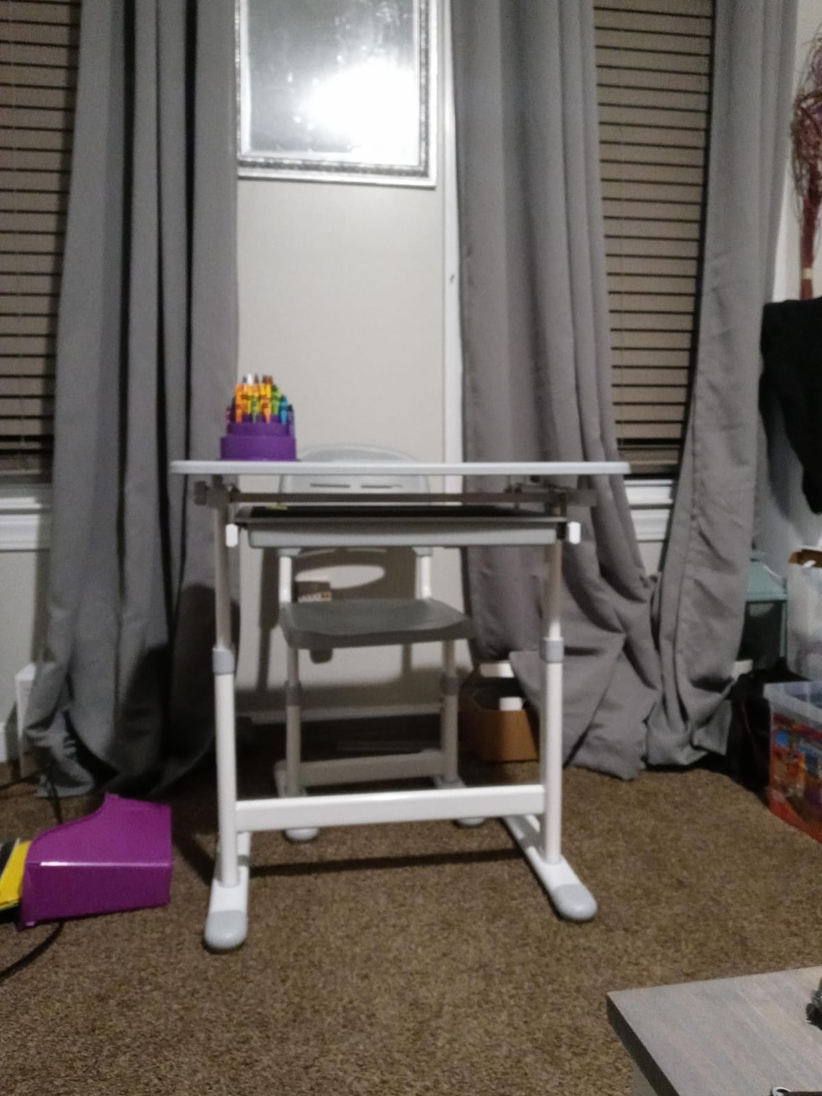 VIVO Height Adjustable Children's Desk and Chair Set customer photo 2