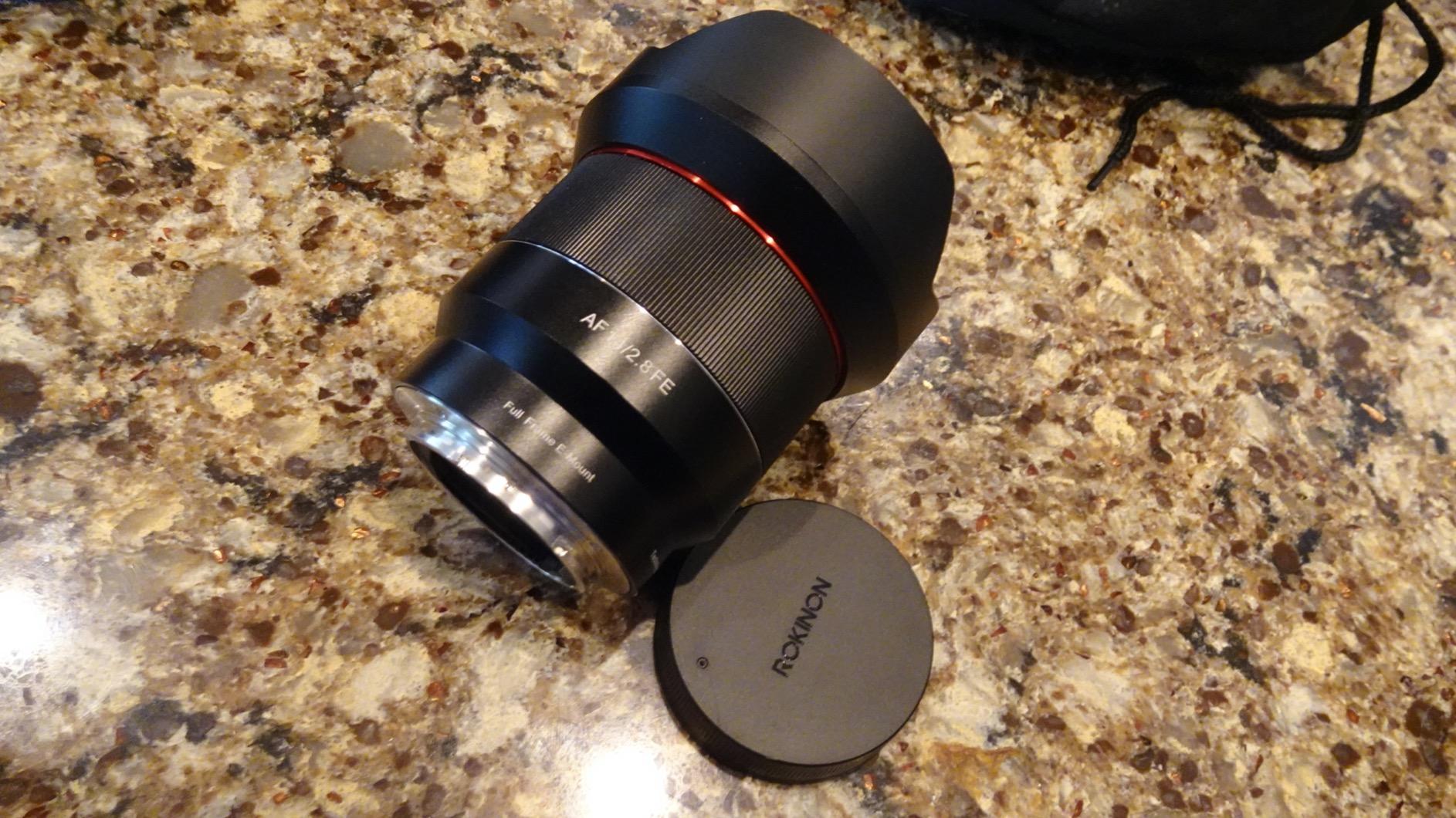 Rokinon 14mm F2.8 AF Wide Angle, Full Frame Auto Focus Lens for Sony E Mount customer photo 2