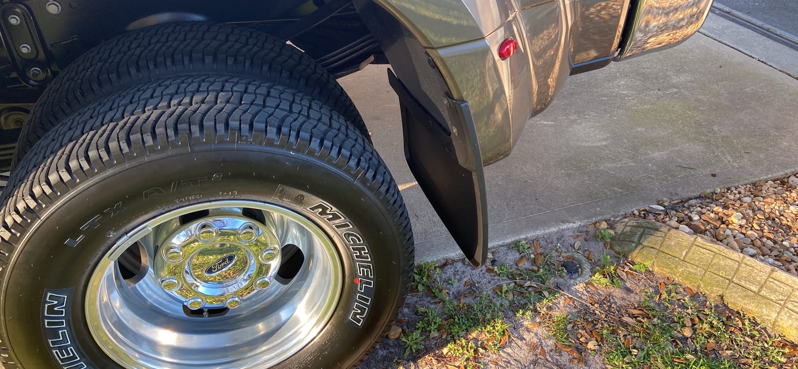 Husky Liners — Rear Mud Guards | Fits 2017-2024 Ford F-350/F-450 Super Duty Dually - Black, 2 Pc. | 59481 customer photo 1