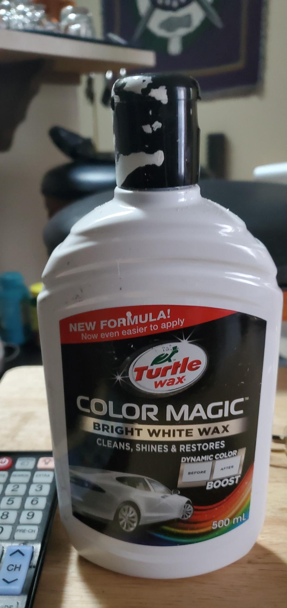Turtle Wax 52712 Professional Finish Color Magic Car Paintwork Polish - Restores, Cleans & Shines - Long Lasting Protection with Dynamic Color Boost - Easy to Use - White, 500m customer photo 1