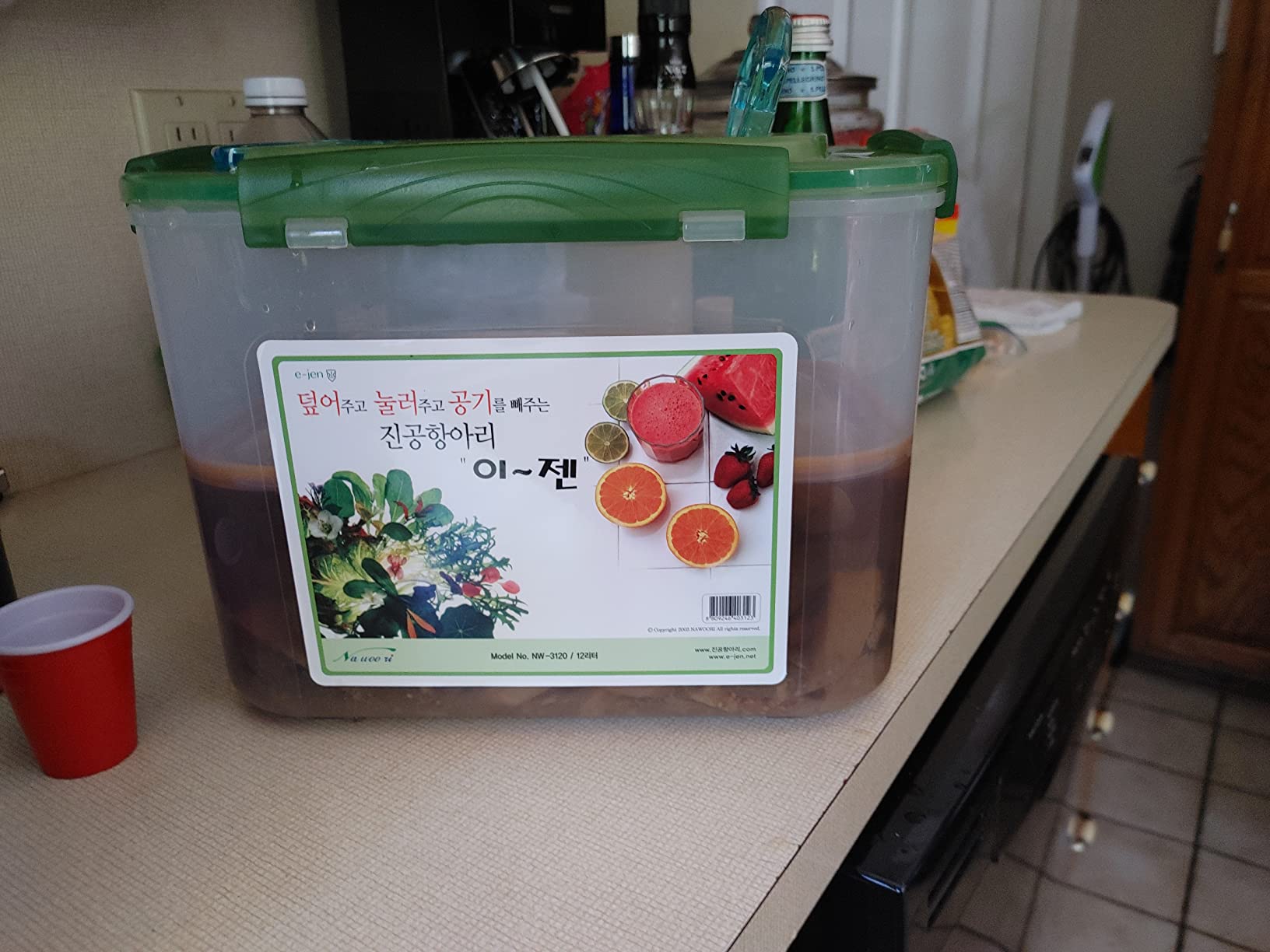 e-jen Premium Kimchi, Sauerkraut Container Probiotic Fermentation with Inner Vacuum Lid (Earthenware Brown, 1.6 gal/ 6.4L) customer photo 1