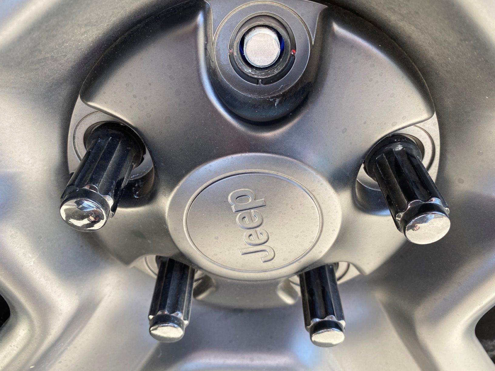 KSP 5x5 1.5inch Wheel Spacers for Wrangler 2007-18 Grand Cherokee 1999-2010 customer photo 1