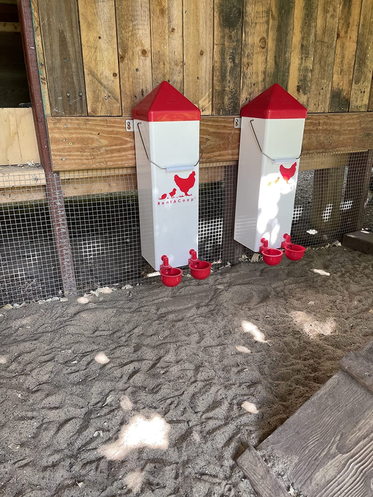 RentACoop 2 Gallon High Rise Chicken Waterer with Cups & Nipples customer photo 2