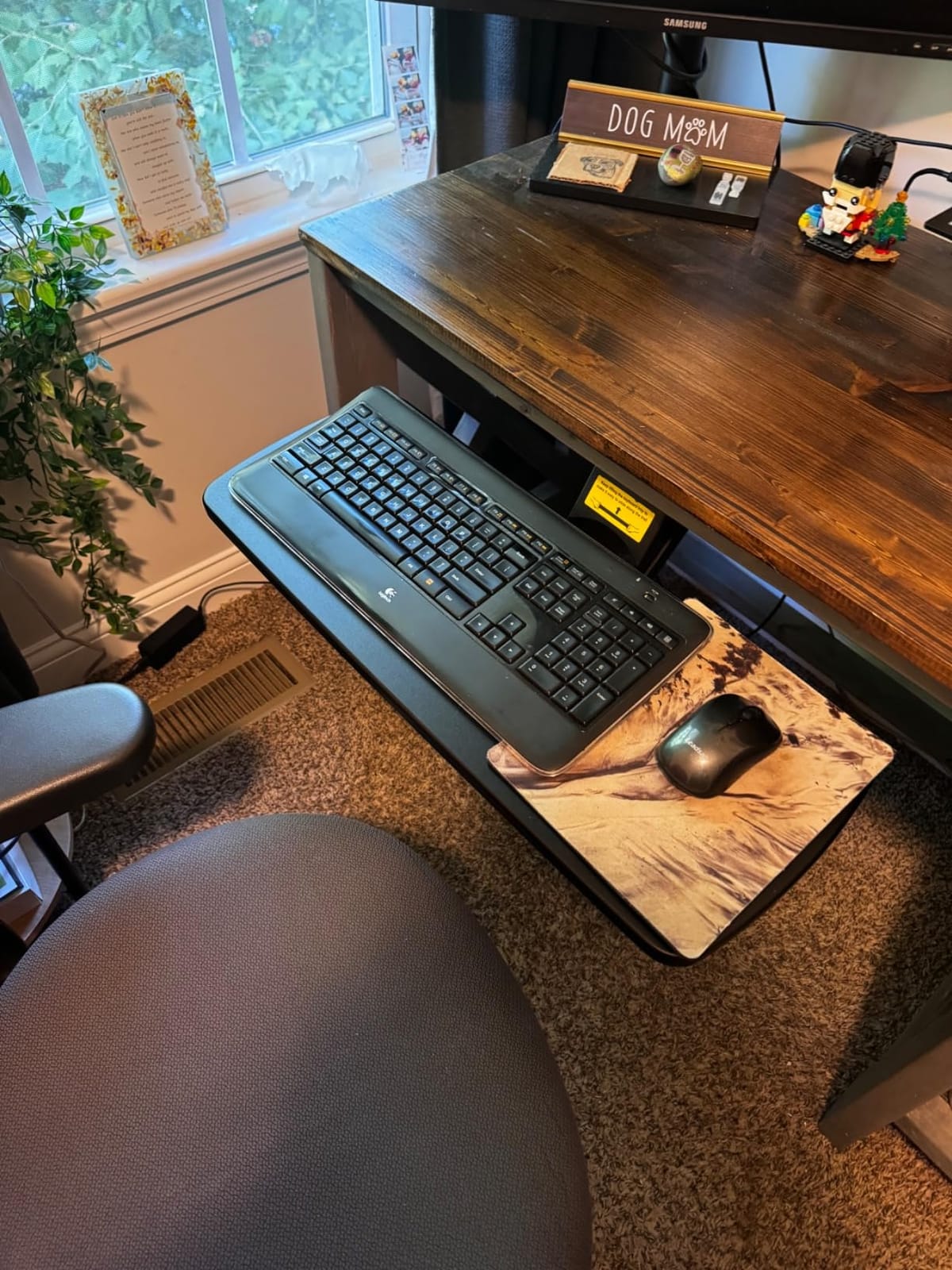 HUANUO Under Desk Keyboard Tray, 360 Degree Adjustable Mouse Platform customer photo 1