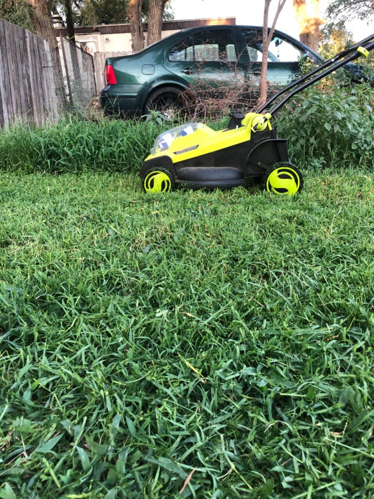 Sun Joe Cordless Electric Push Lawn Mower with 11-Gal Bag, 24V-X2-17LM | 6-Position Height Adjustment, 17-Inch Cutting Width - Heavy-Duty Yard Trimmer for Gardening Care and Maintenance customer photo 1
