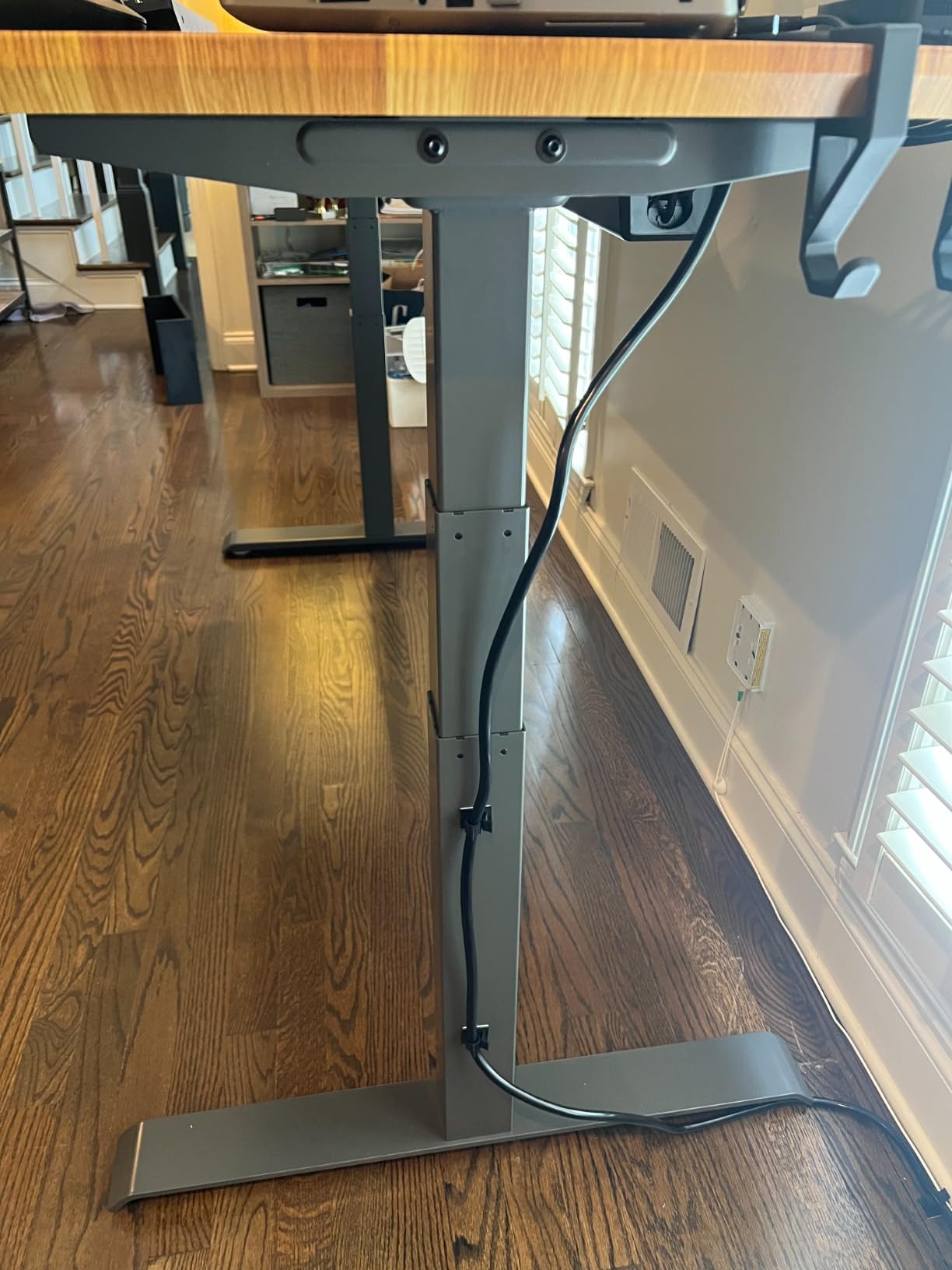 Vari Classic Electric Standing Desk - VariDesk Height Adjustable Sit/Stand Desk - Dual Motor with Memory Presets, Stable T-Style Legs - Gaming or Home Office Workstation - 60”x30”, Butcher Block customer photo 1