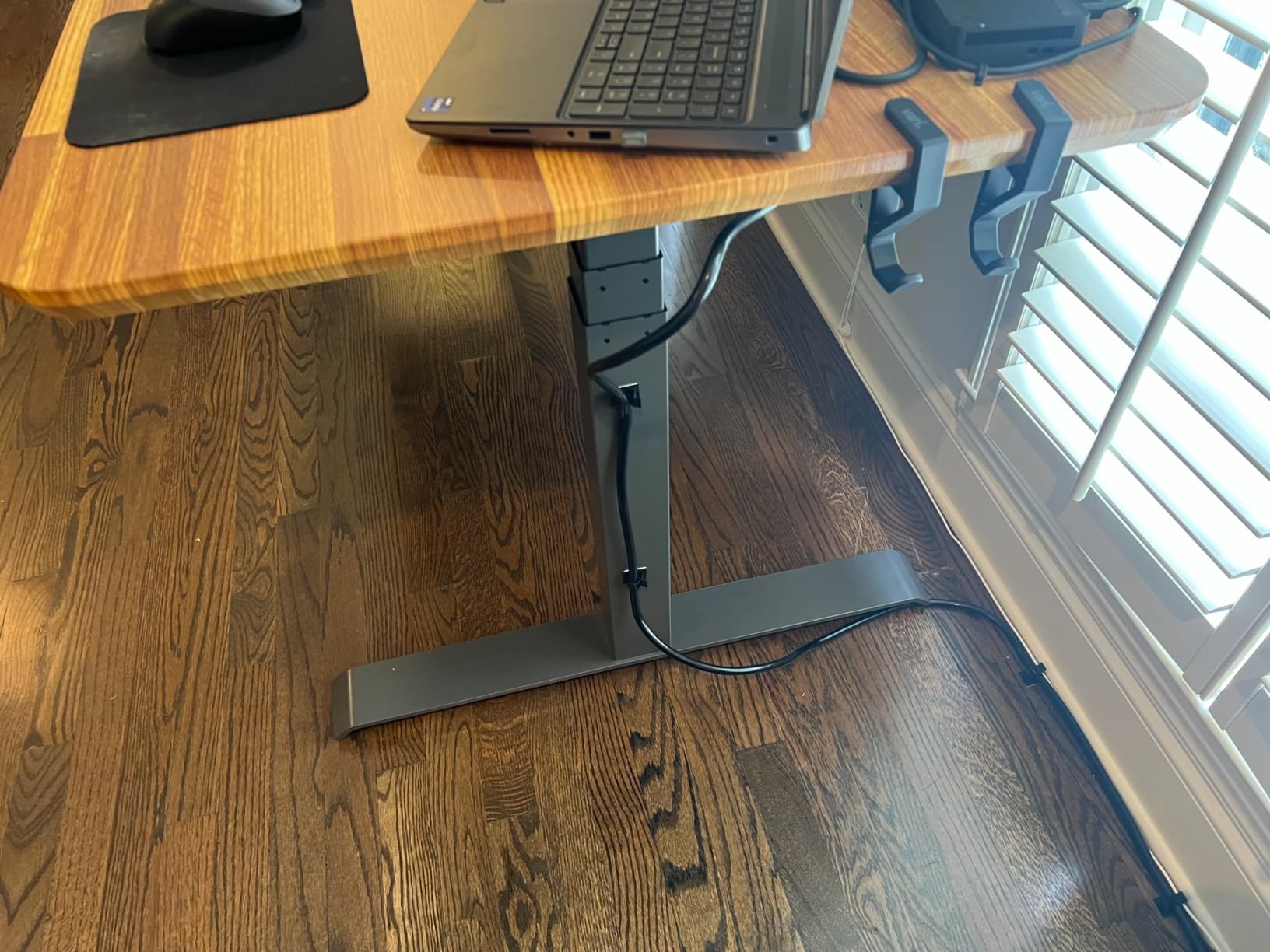 Vari Classic Electric Standing Desk - VariDesk Height Adjustable Sit/Stand Desk - Dual Motor with Memory Presets, Stable T-Style Legs - Gaming or Home Office Workstation - 60”x30”, Butcher Block customer photo 2