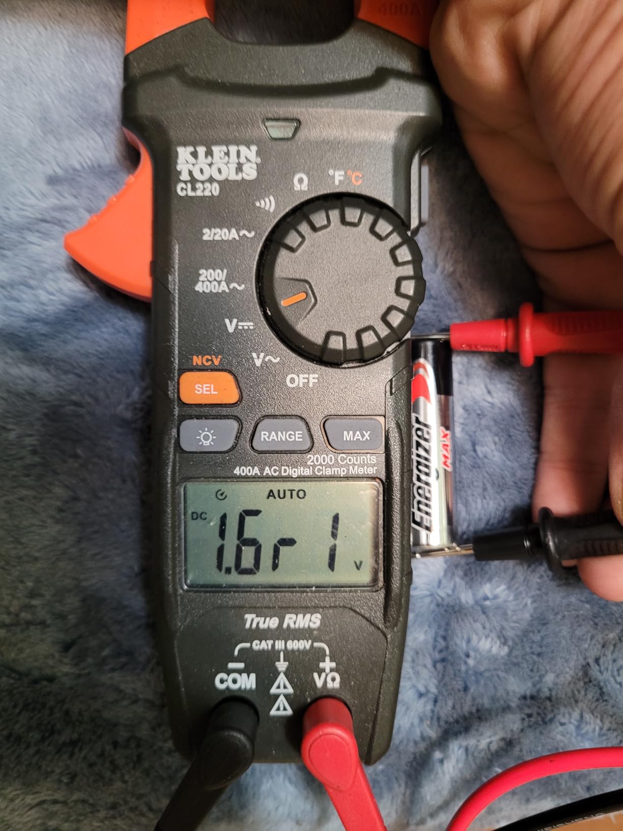 Klein Tools CL220 Digital Clamp Meter, Auto-Ranging 400 Amp AC, and Temp customer photo 2