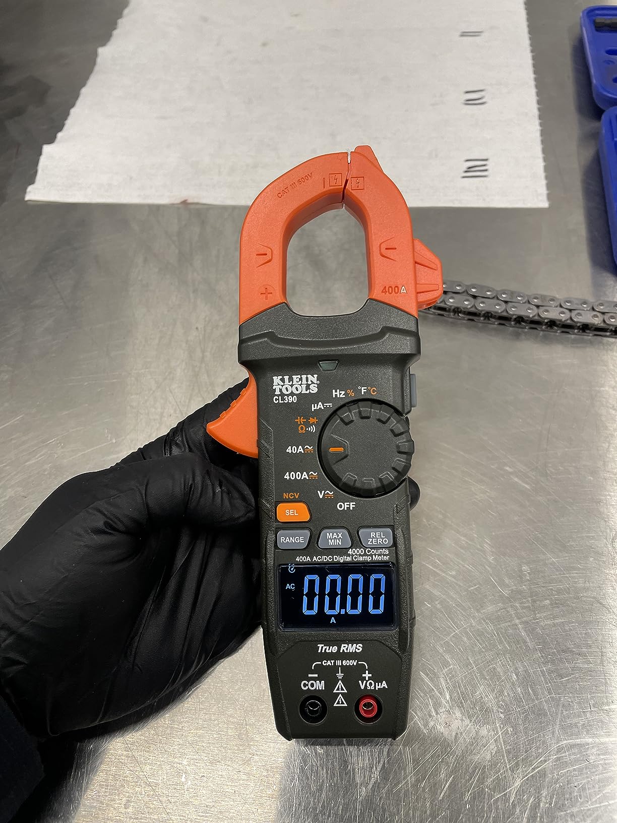 Klein Tools CL390 AC/DC Digital Clamp Meter, Auto-Ranging, 400 Amp customer photo 1