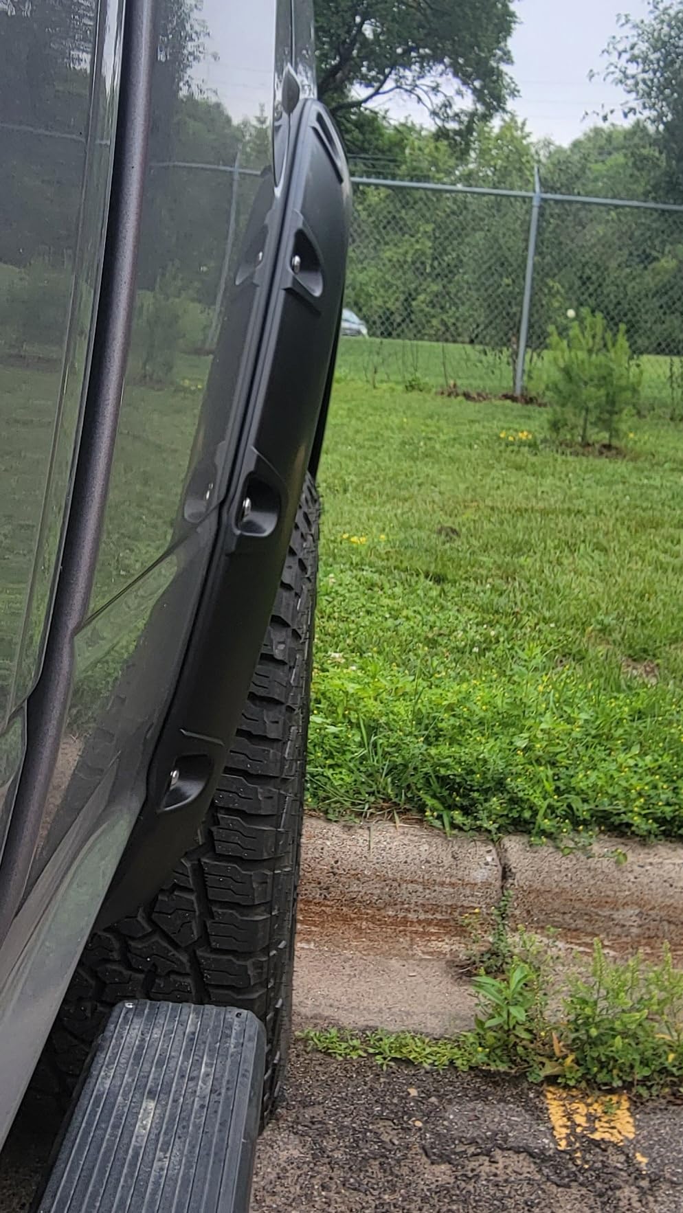 Tyger Auto Fender Flare Compatible with 2019-2026 Ram 2500 3500, Smooth Textured Black Paintable Bolt-Riveted Style 4pc | TG-FF8D4418 customer photo 2