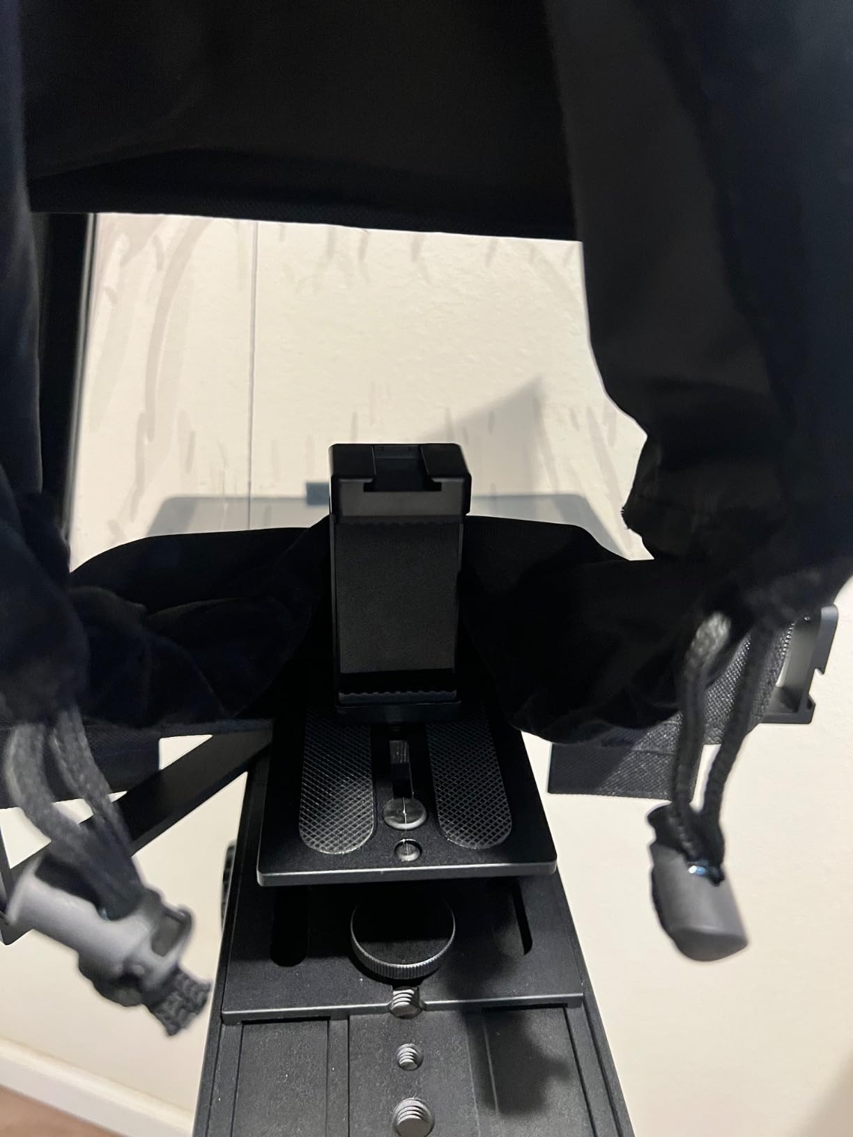 NEEWER X12 14 Inch Aluminum Alloy Teleprompter for iPad Tablet Phone Camera customer photo 2