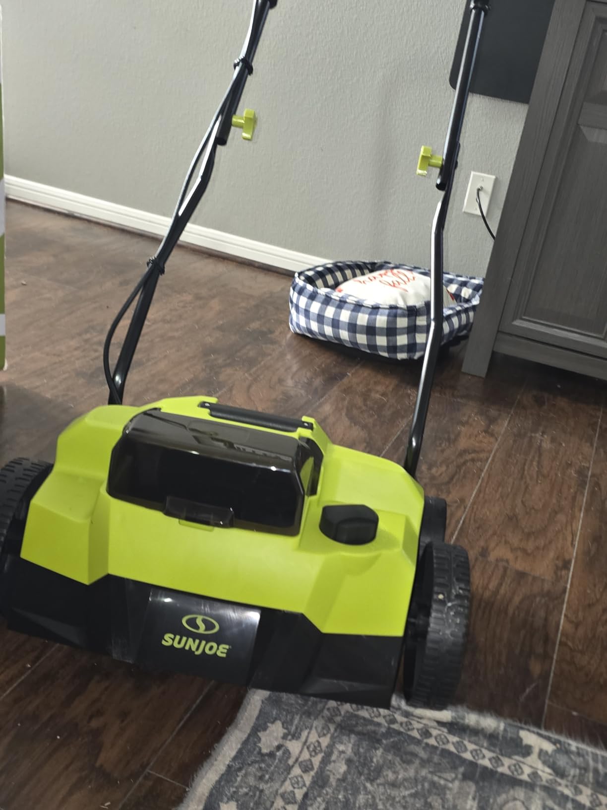 Sun Joe Cordless Scarifier & Dethatcher with 5 Depth Positions & 600W Brushless Motor, 15-Inch Cutting Width - Heavy-Duty Yard Trimmer Machine for Gardening Care and Lawn Maintenance, 24V-X2-DTS15 customer photo 1