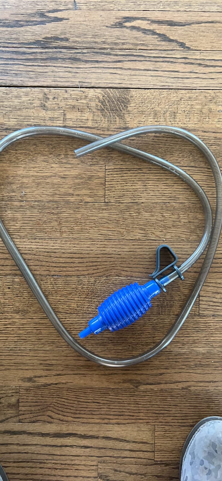 Tetra Water Cleaner Gravel Siphon for Aquariums Up to 55 Gal customer photo 1