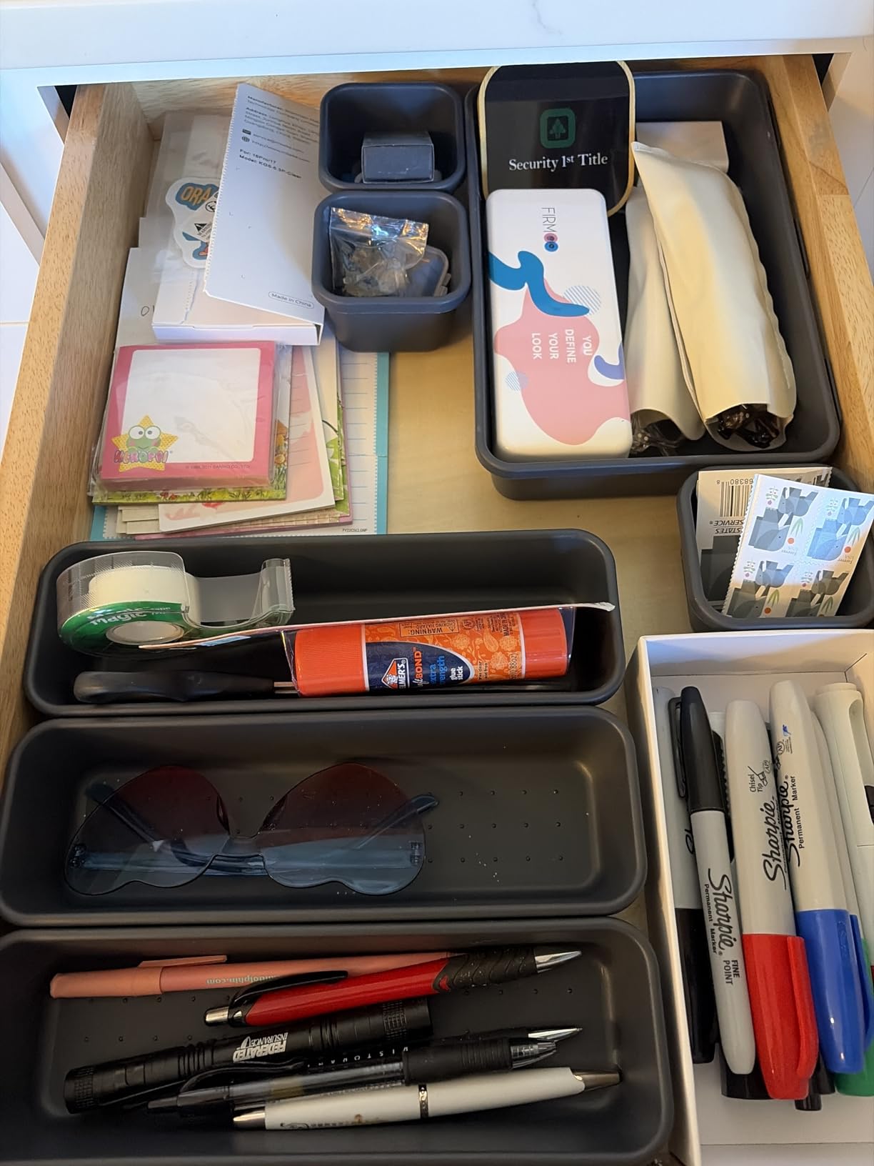 Kutesna 15PCS Interlocking Drawer Organizer, Plastic Desk Organizers Set customer photo 1