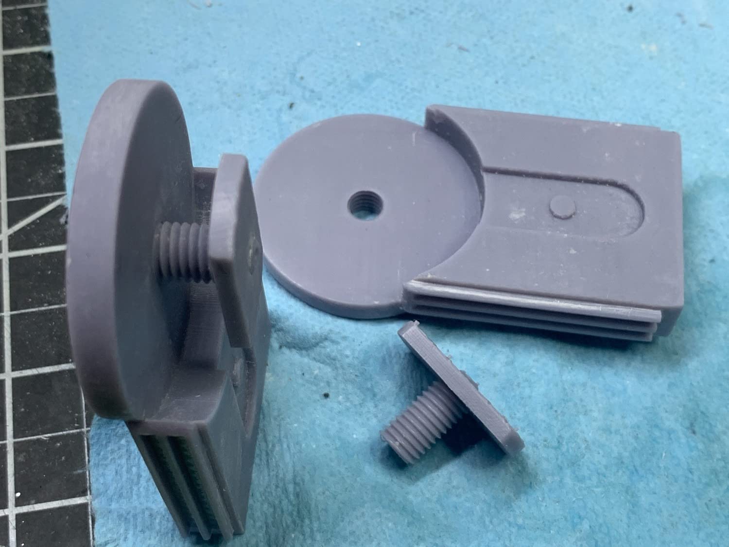 Chitu Systems Conjure Sculpt Resin,3D Printer Resin High-Detailed with Very Clear Detail Performance, Best-Resin for Miniatures and Display Pieces LCD 3D Printing (Grey,1000g) customer photo 2