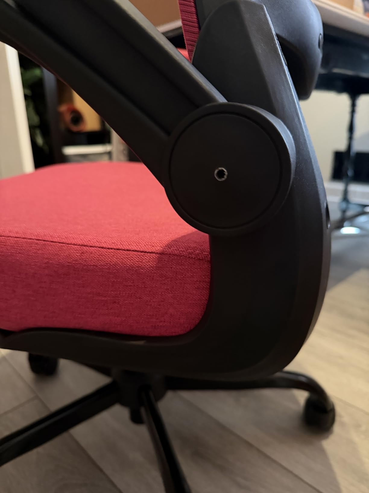 Ergonomic Office Chair w/Adjustable Lumbar, Flip Armrest, 135° Recline customer photo 2