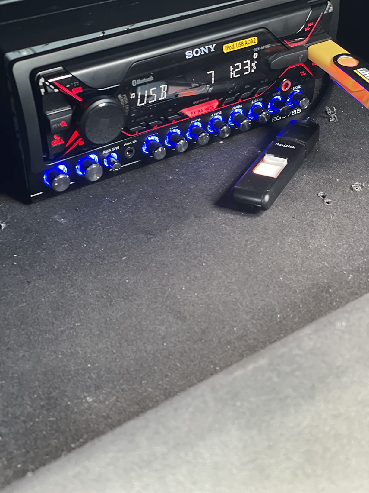 Sony DSX-A410BT Single Din Bluetooth Front USB AUX Car Stereo Digital Media Receiver (No CD Player) customer photo 1