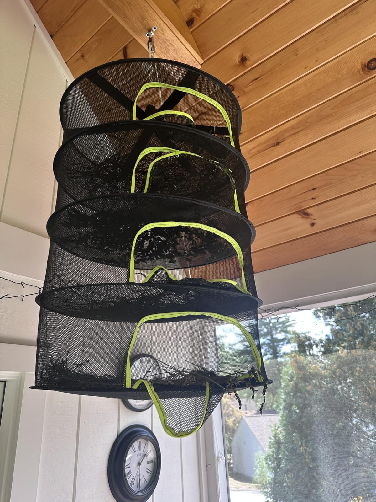 Coopache 4 Layer Herb Drying Rack Hanging Mesh Plant Dry Net Basket for Herbs Plants Flower Vegetables Spices Fish Food with Green Zippers customer photo 1