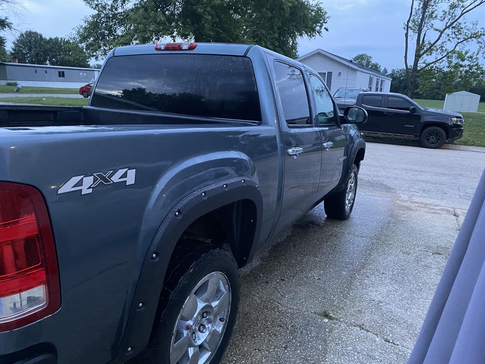 PIT66 Fender Flares, Compatible With Chevy Silverado 1500 07-13/Silverado 07-14 2500 HD 3500 HD (Fit for 6.5/8 ft, NOT for 5.8ft,Not Fit GMC Sierra) Paintable Smooth Matte Black Pocket Riveted Style customer photo 1