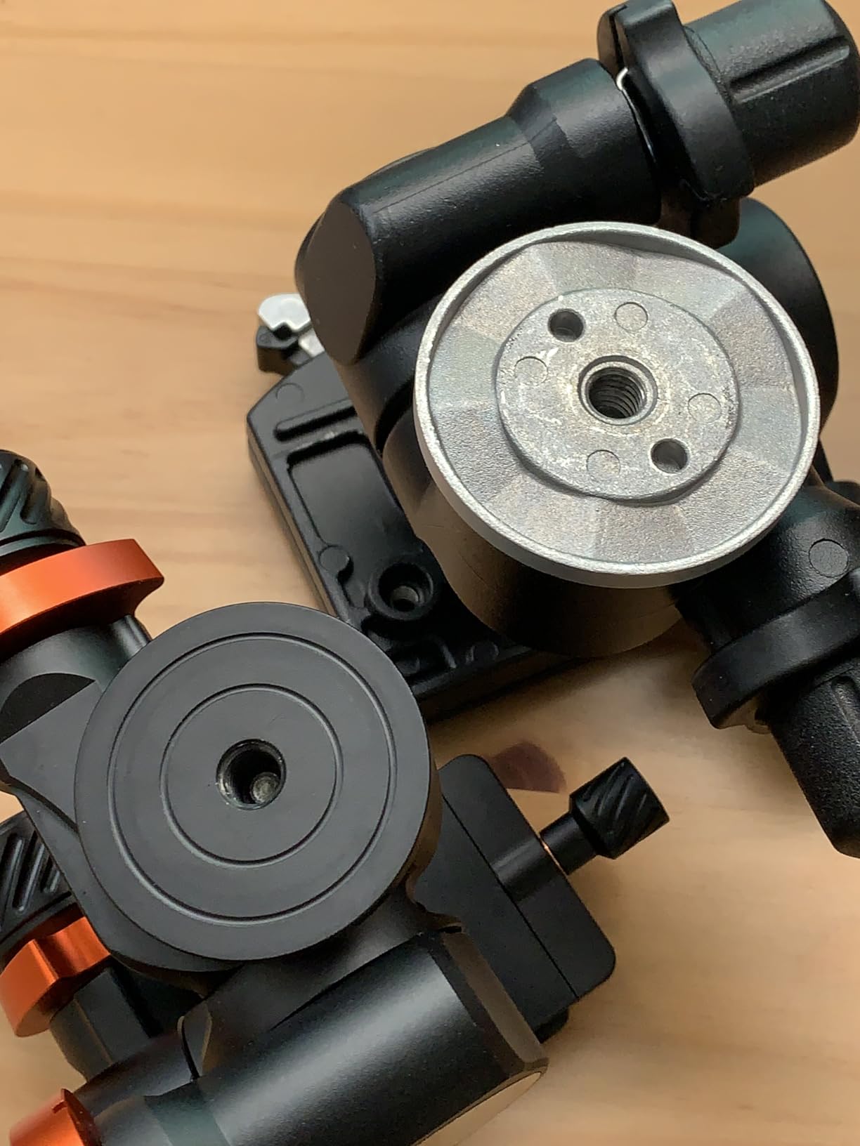 K&F CONCEPT 3-Way Geared Tripod Head customer photo 2