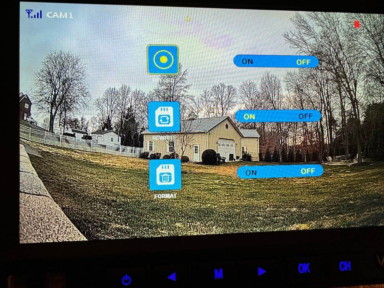 Wireless Magnetic Backup Camera, 15000mAh Battery Powered Rechargeable Waterproof HD Solar Back Up Rear View Bluetooth Hitch Camera with 7 Inch 1080P Monitor System for Car Truck Trailer RV VN003 customer photo 2