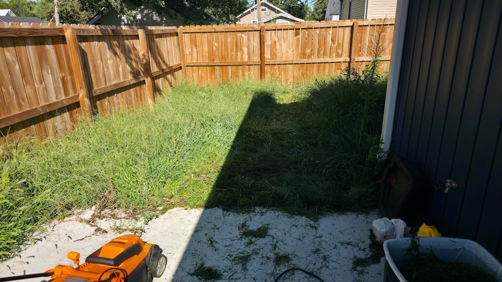 LawnMaster 48V MAX 19-inch Brushless Cordless Lawn Mower, CLMF4819X customer photo 2