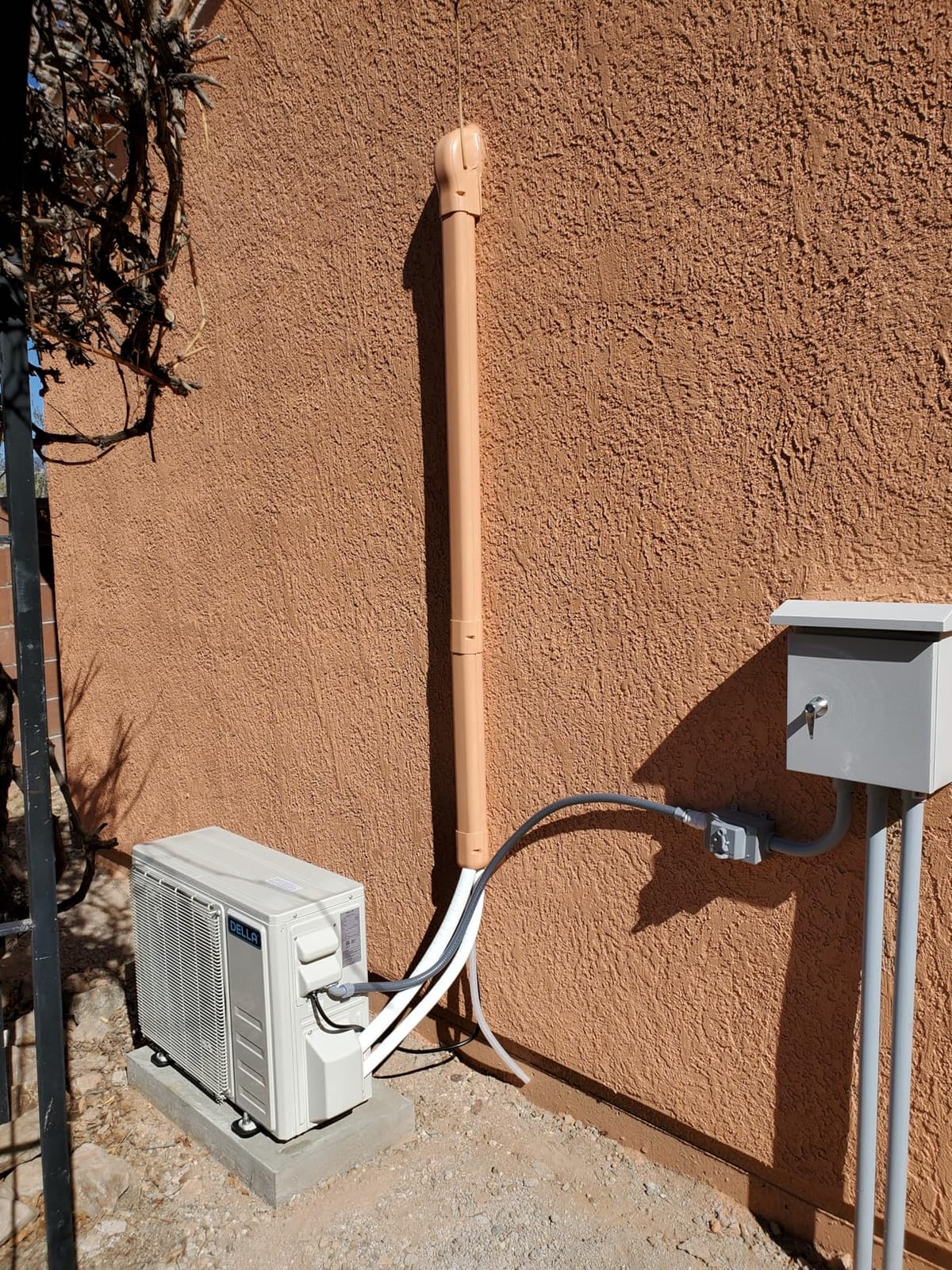 DELLA Optima Series 9,000 BTU Mini Split AC, Hyper Heat Down to -13°F, Up to 400 Sq. Ft, 24 SEER2 115V, Energy Star, WiFi & Alexa, Inverter AC with 0.75 Ton Pre-Charged Heat Pump & 16.4ft Kit customer photo 2