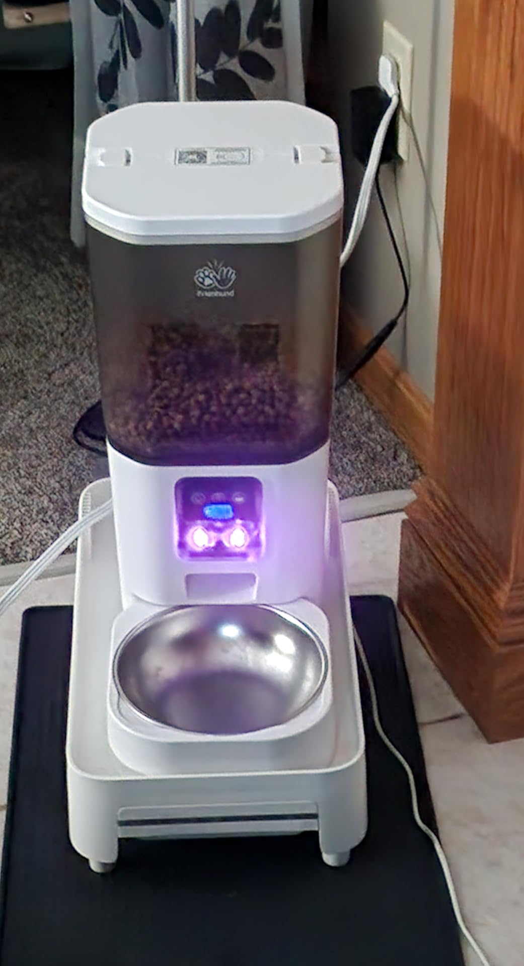 Frienhund Automatic Cat Feeder with 2K Camera: 5G WiFi Automatic Dog Feeder with Night Vision,Cat Food Dispenser with 7L Large Food Storage Container for Multiple Pet,Detachable for Easy Clean -29 Cup customer photo 2