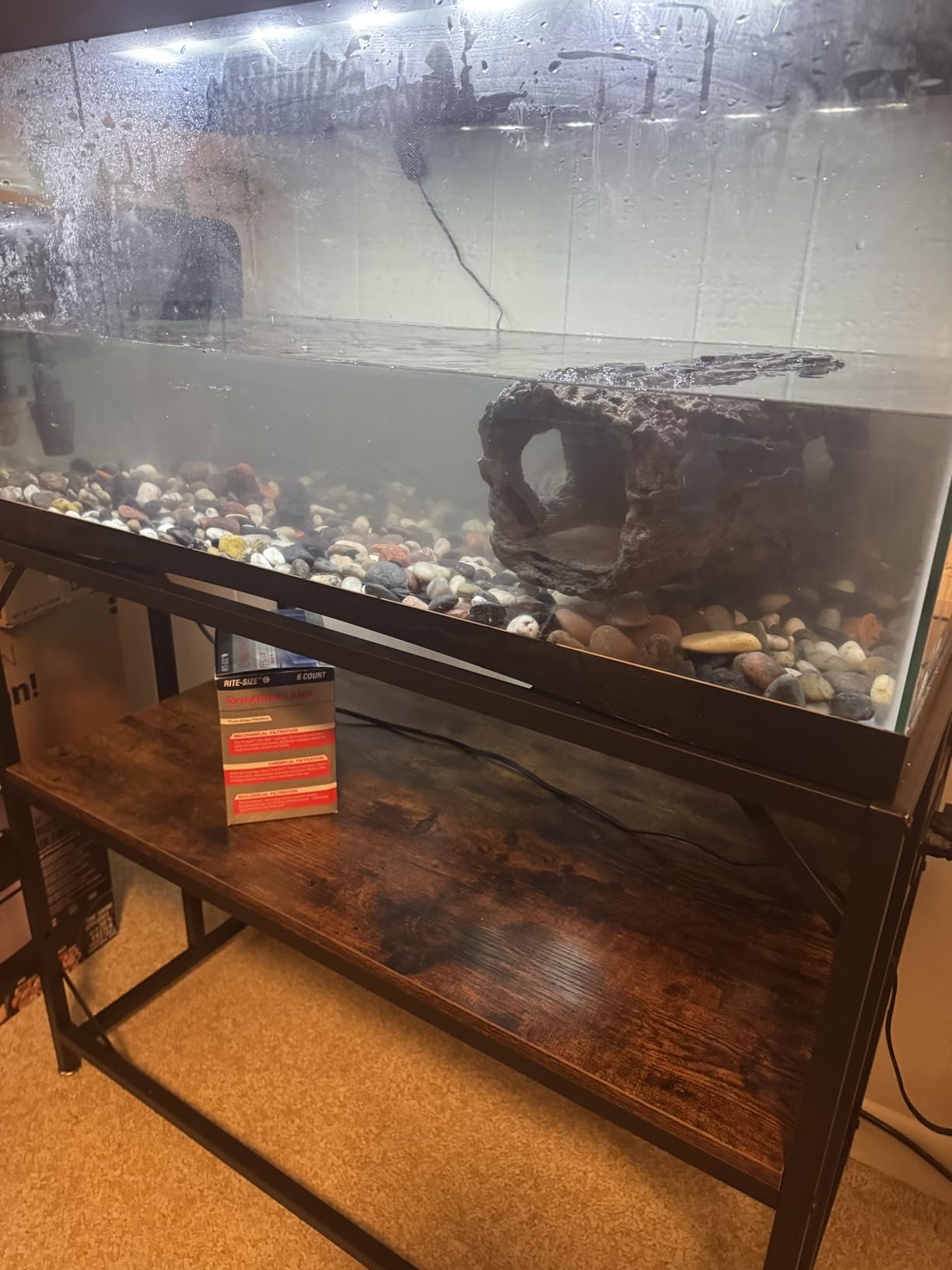 METYERRY 40 Gallon Fish Tank Stand with Power Outlet,Adjustable Shelf customer photo 1