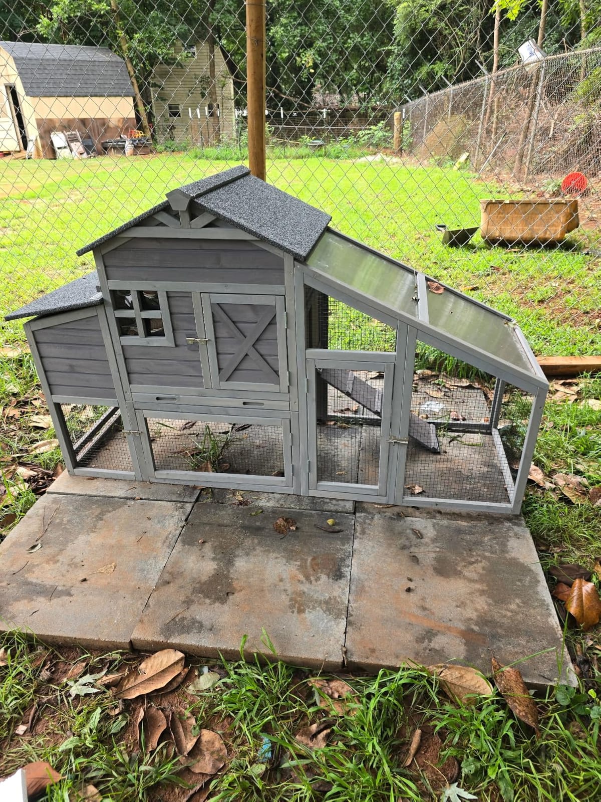 Aivituvin Chicken Coop 85