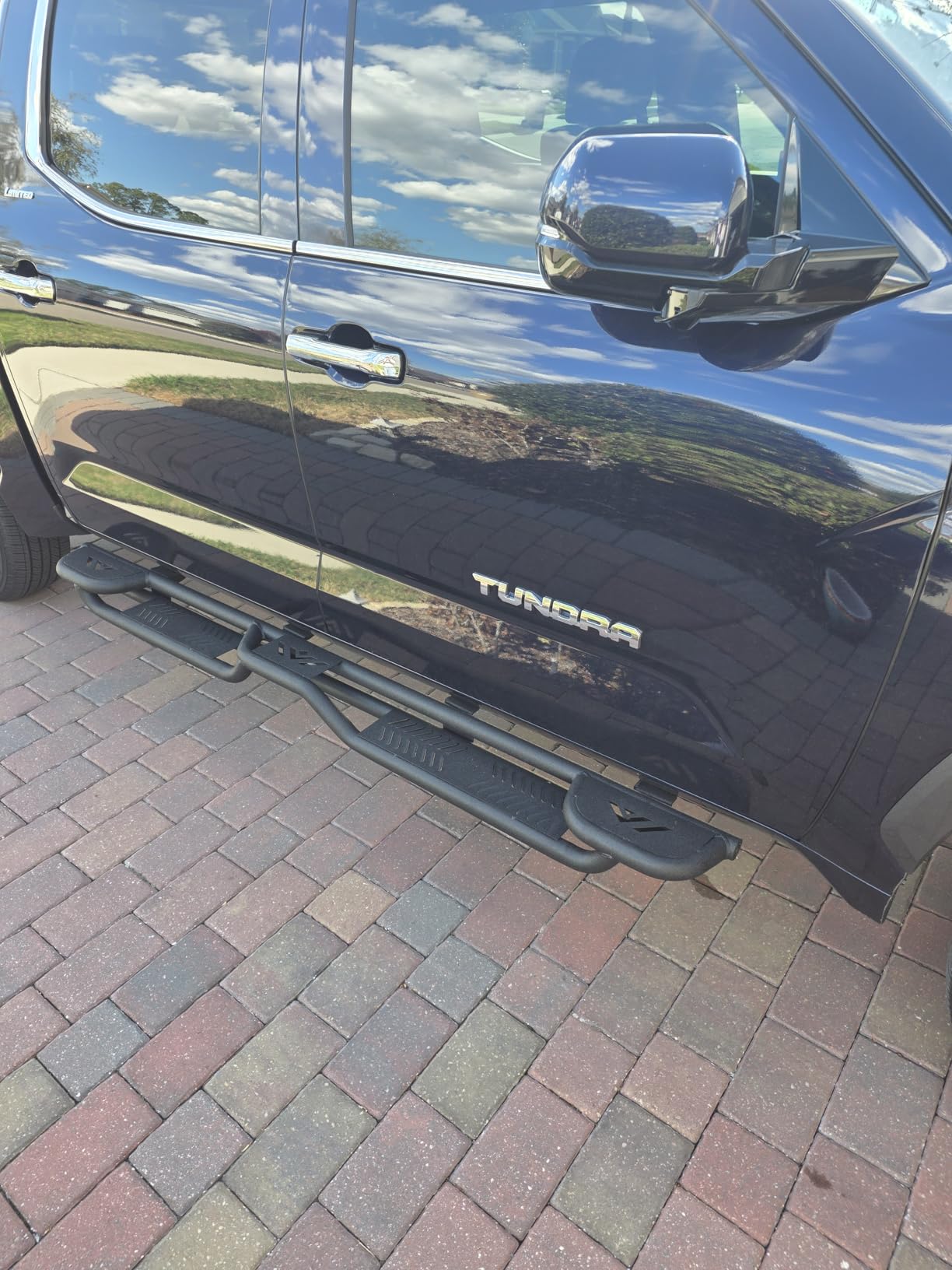 YZONA Running Boards for 2009-2026 Dodge Ram 1500 2500 3500 Side Steps customer photo 1