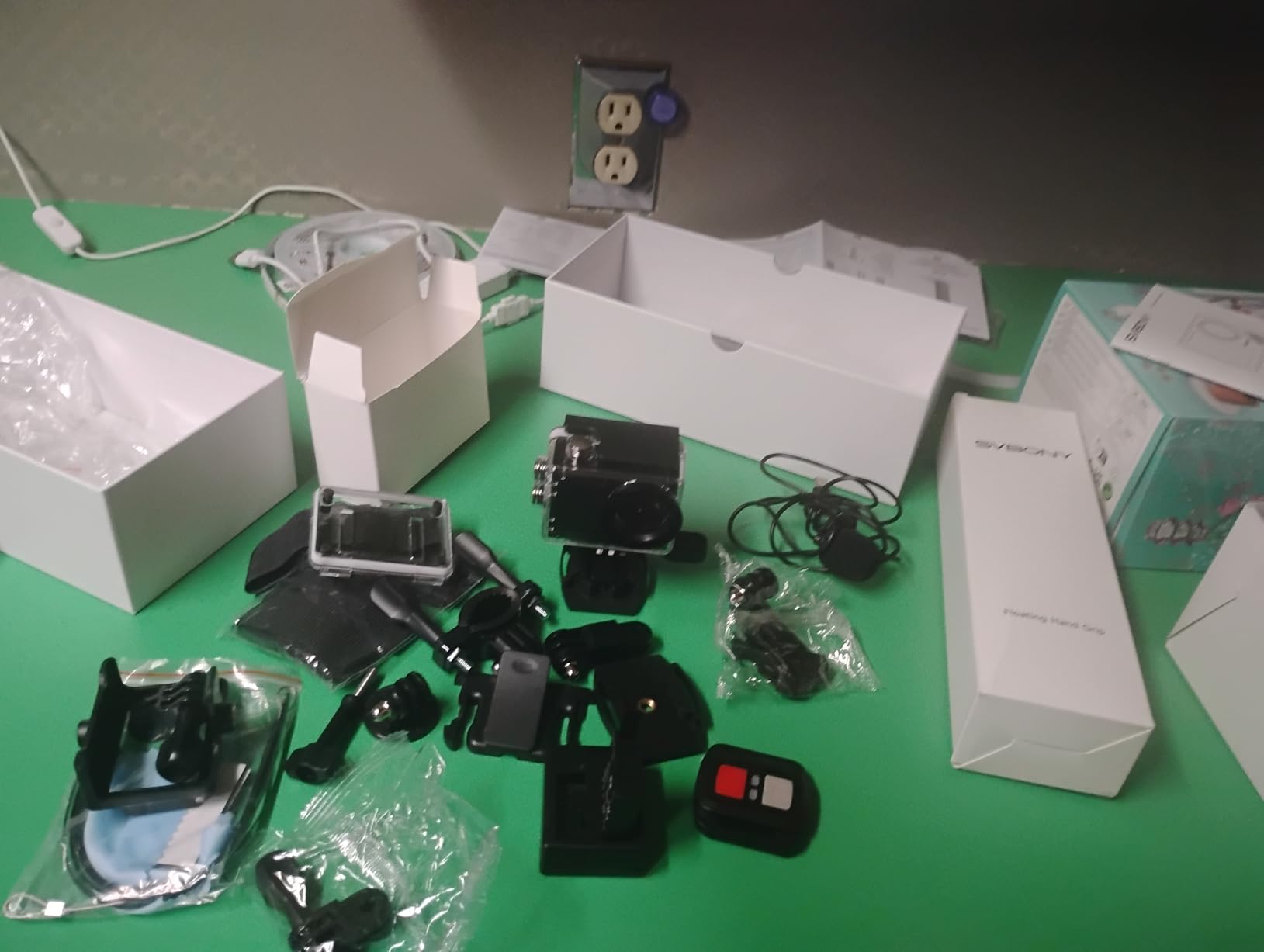 SVBONY SVGo2 Underwater Camera for Swimming Pool, Beach Vacation,Snorkeling customer photo 1