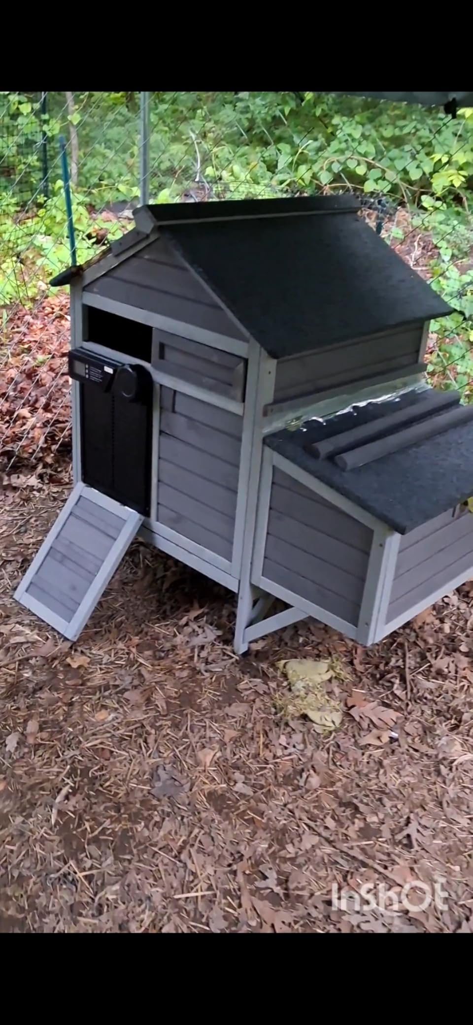 GUTINNEEN Chicken Coop Outdoor Chicken House with Nesting Box Waterproof Duck Coop for Backyard.Raise Legs customer photo 1