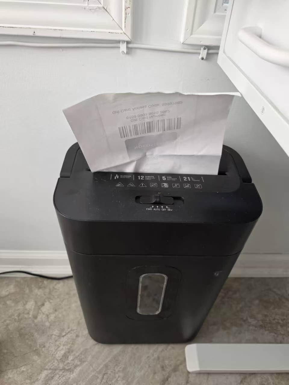 Locksworth 16-Sheet Cross Cut Paper Shredder, 6 Gallon Heavy Duty Commercial Shredder for Home Office, P-4 High Security Shredders for Paper/CD/Credit Card/Staple/Clip, 60 Mins Continuous Running customer photo 1