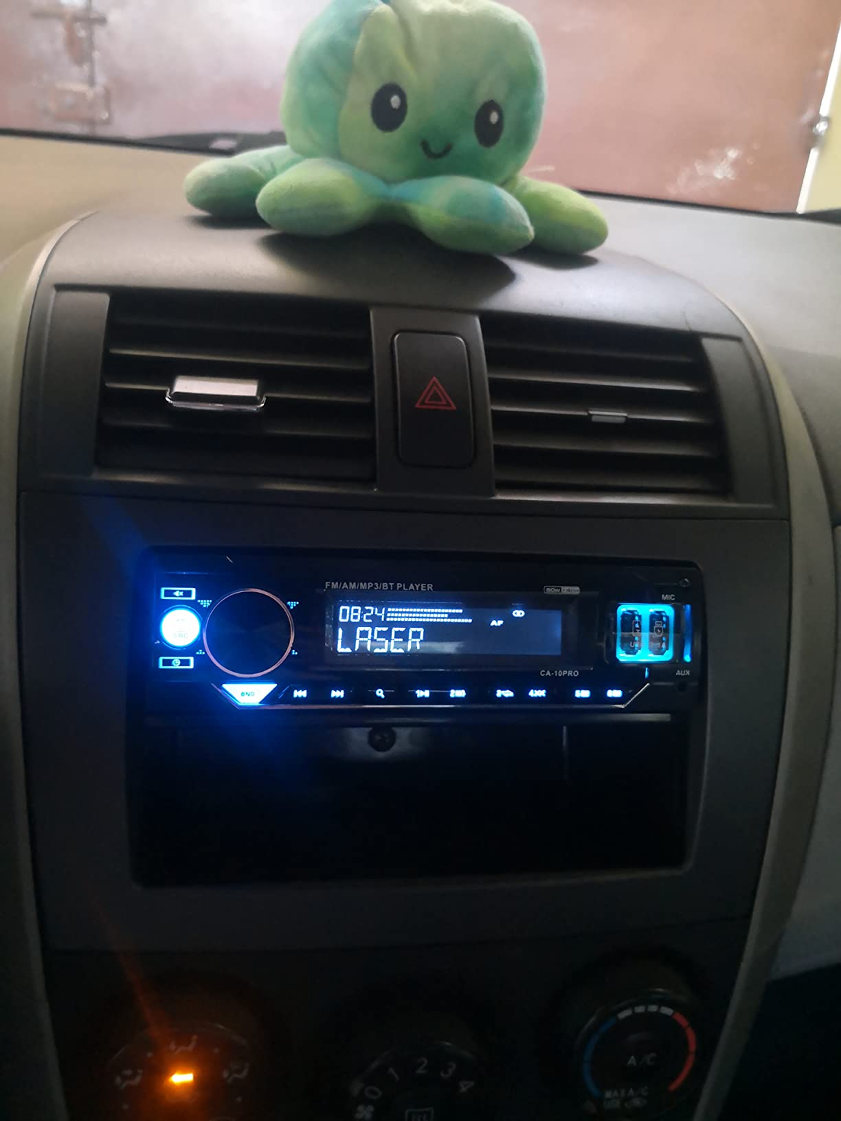 Single Din Retro Bluetooth Radio: European Style Stereo for Classic Cars customer photo 1